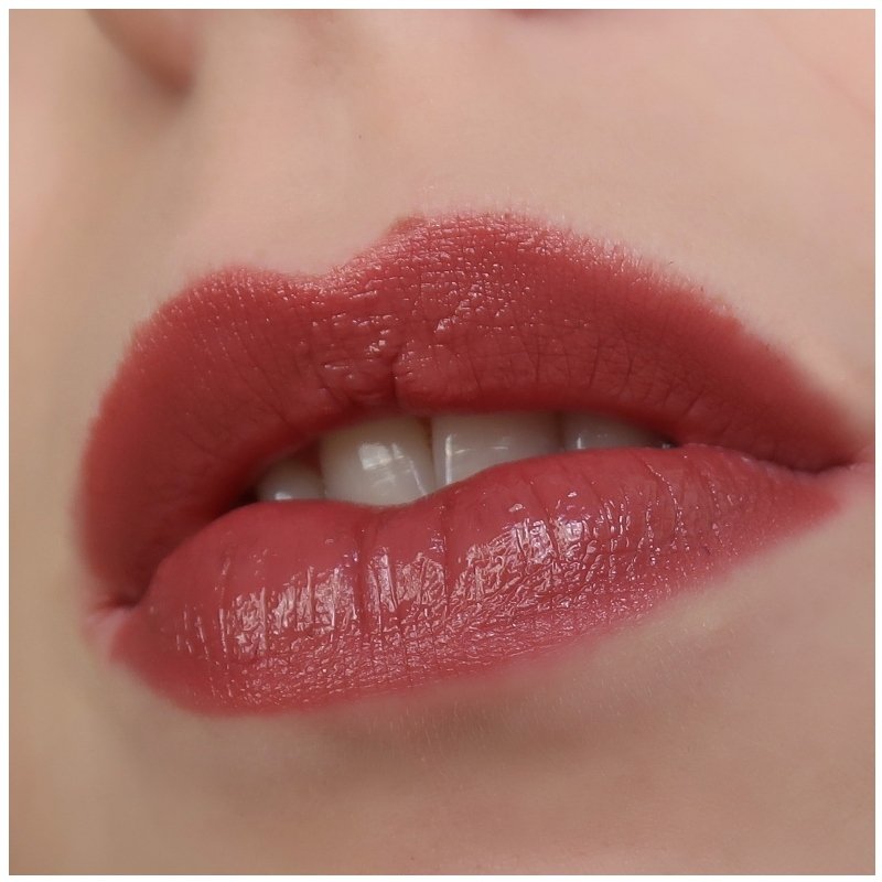 Sandstone Intense Care Lipstick 3,5 ml - 46 Naked Lips