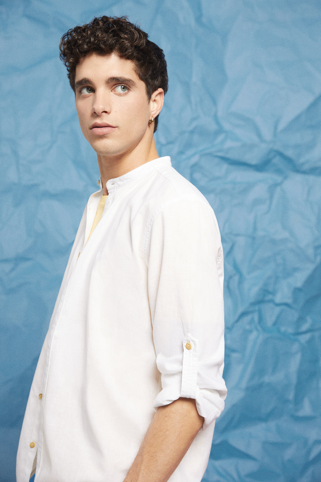 Camisa mandarim de linho - branca
