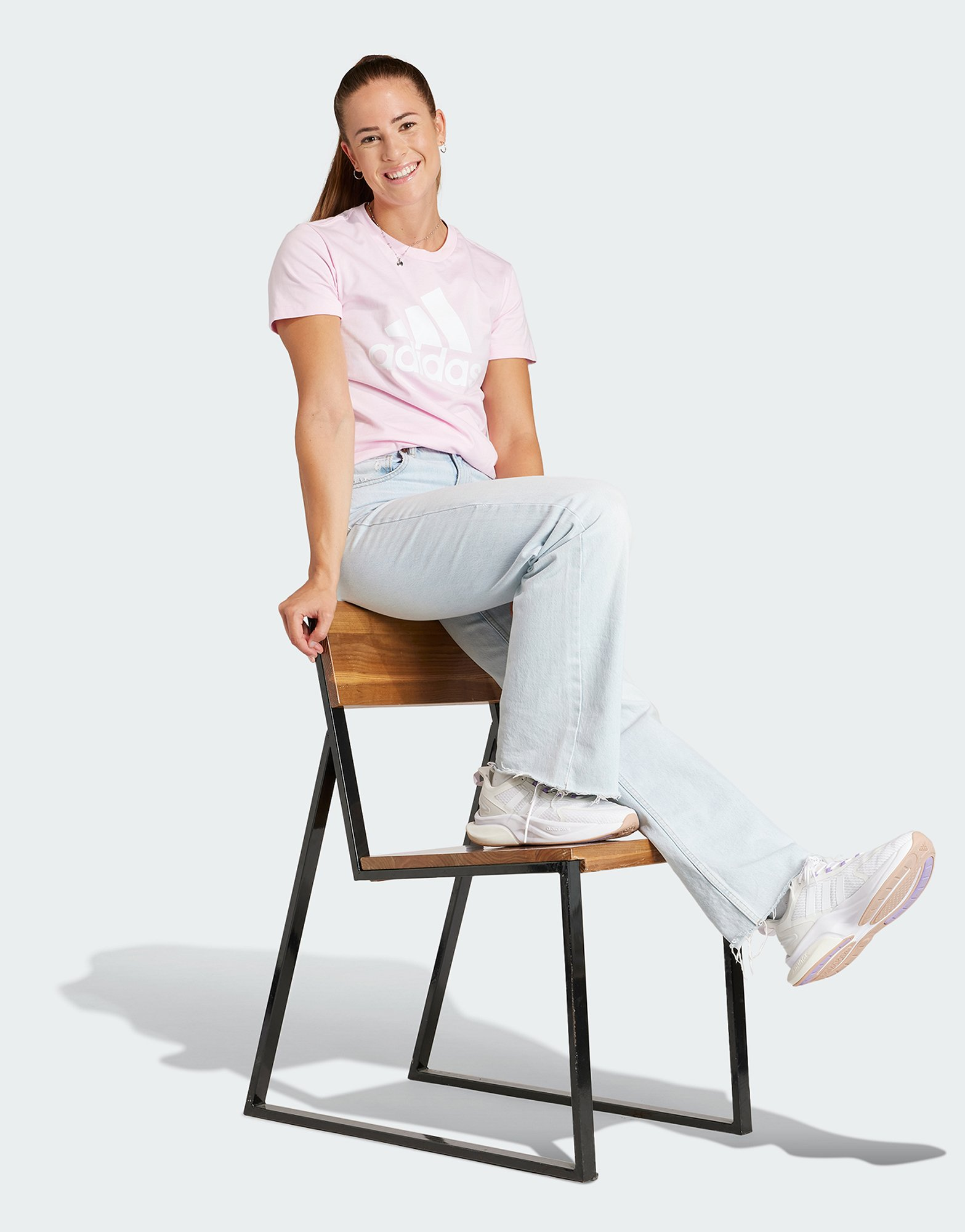 adidas T-shirt LOUNGEWEAR Essentials Logo
