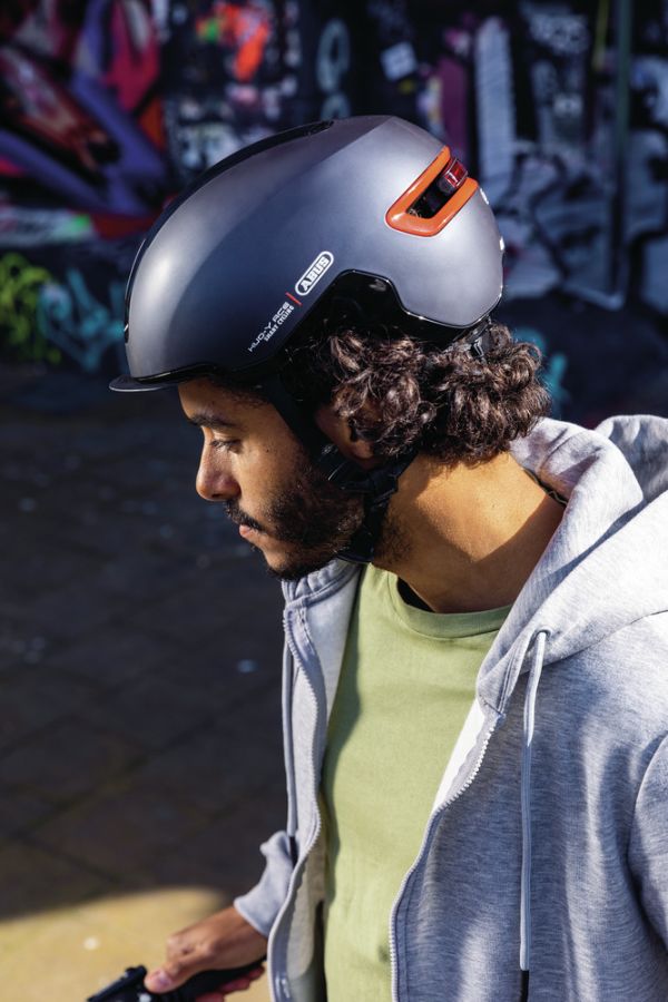 Abus Hud-Y Cykelhjelm, Titan