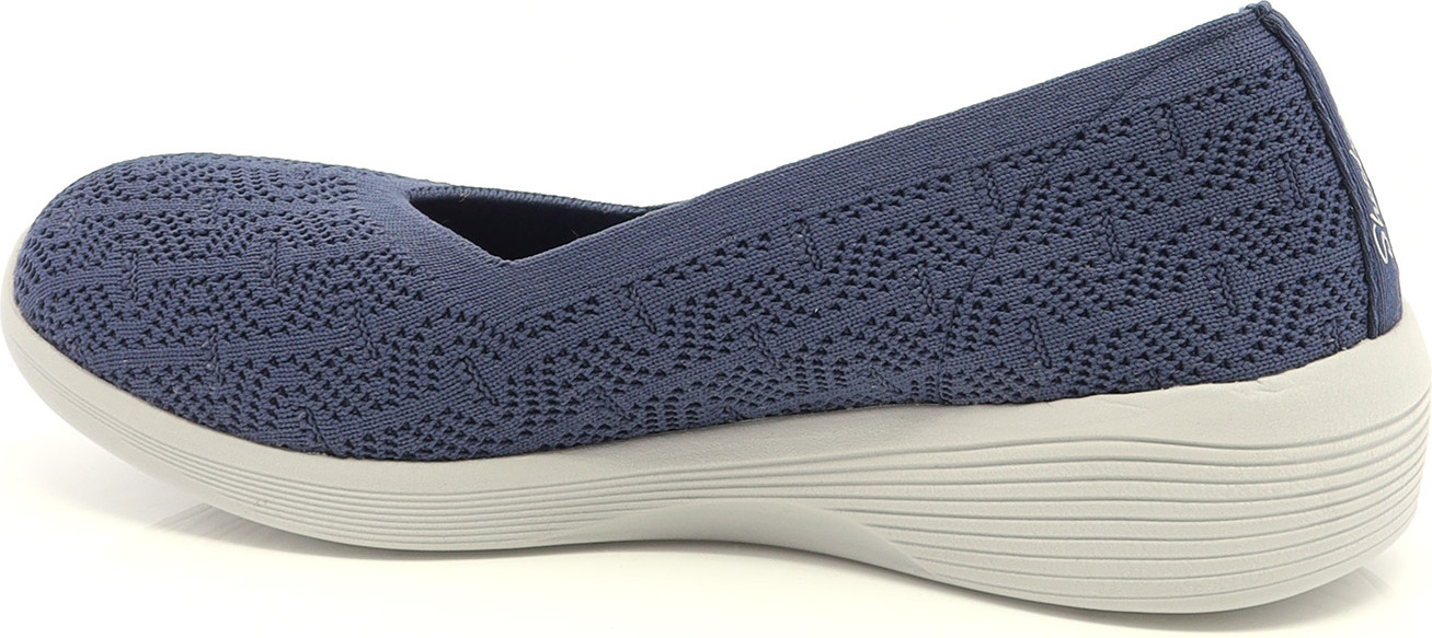 82146 SKECHERS