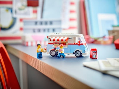 LEGO Retro foodtruck (40681)