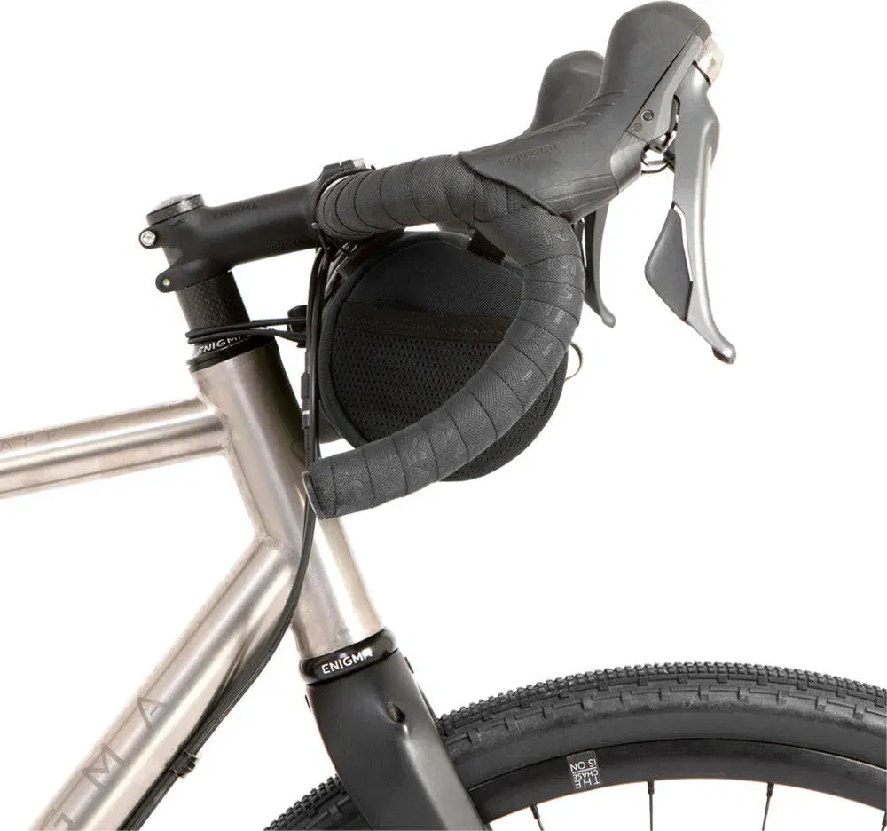 Restrap Canister Bag