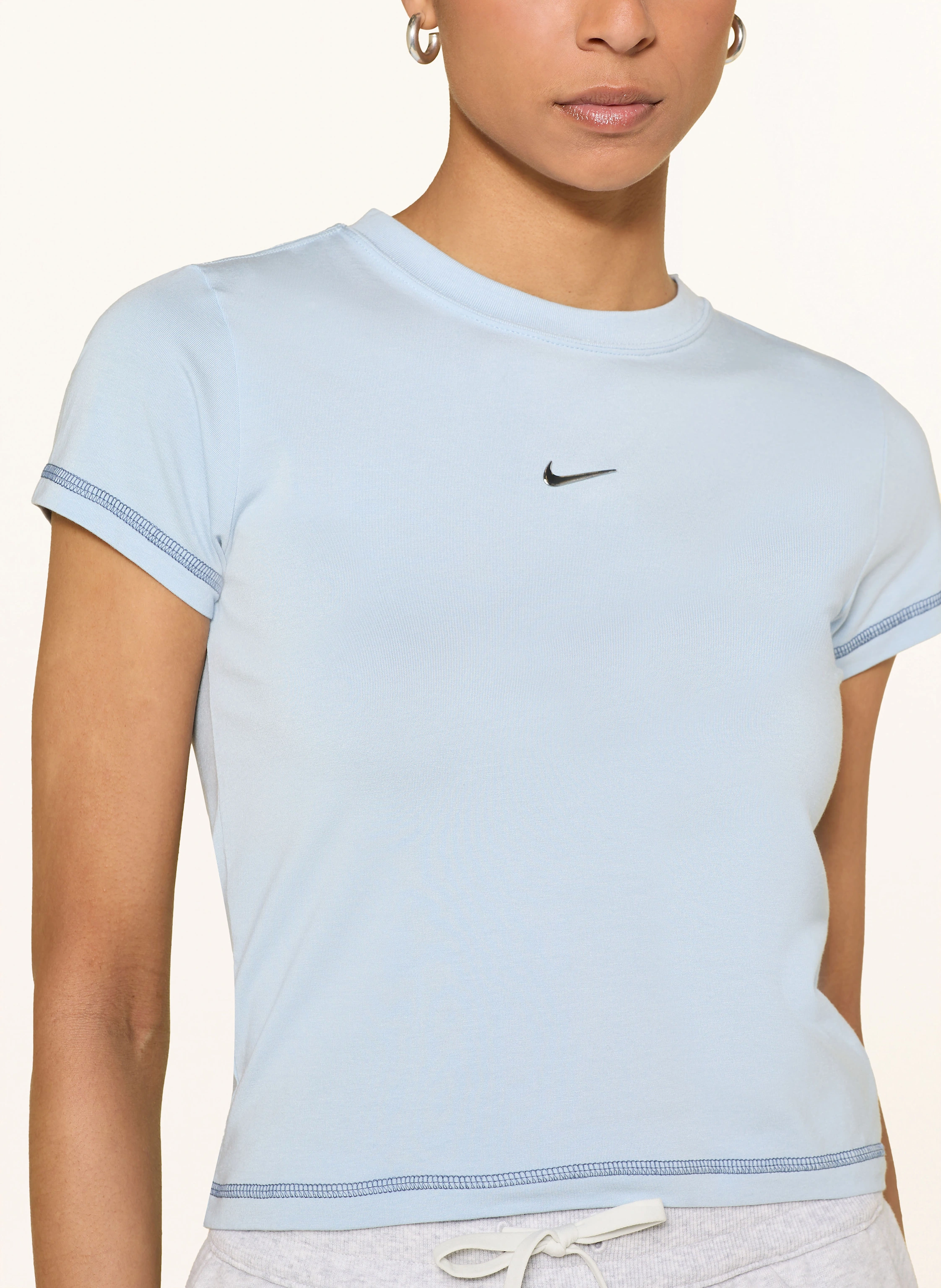 Nike T-ShirtSPORTSWEAR CHILL KNIT