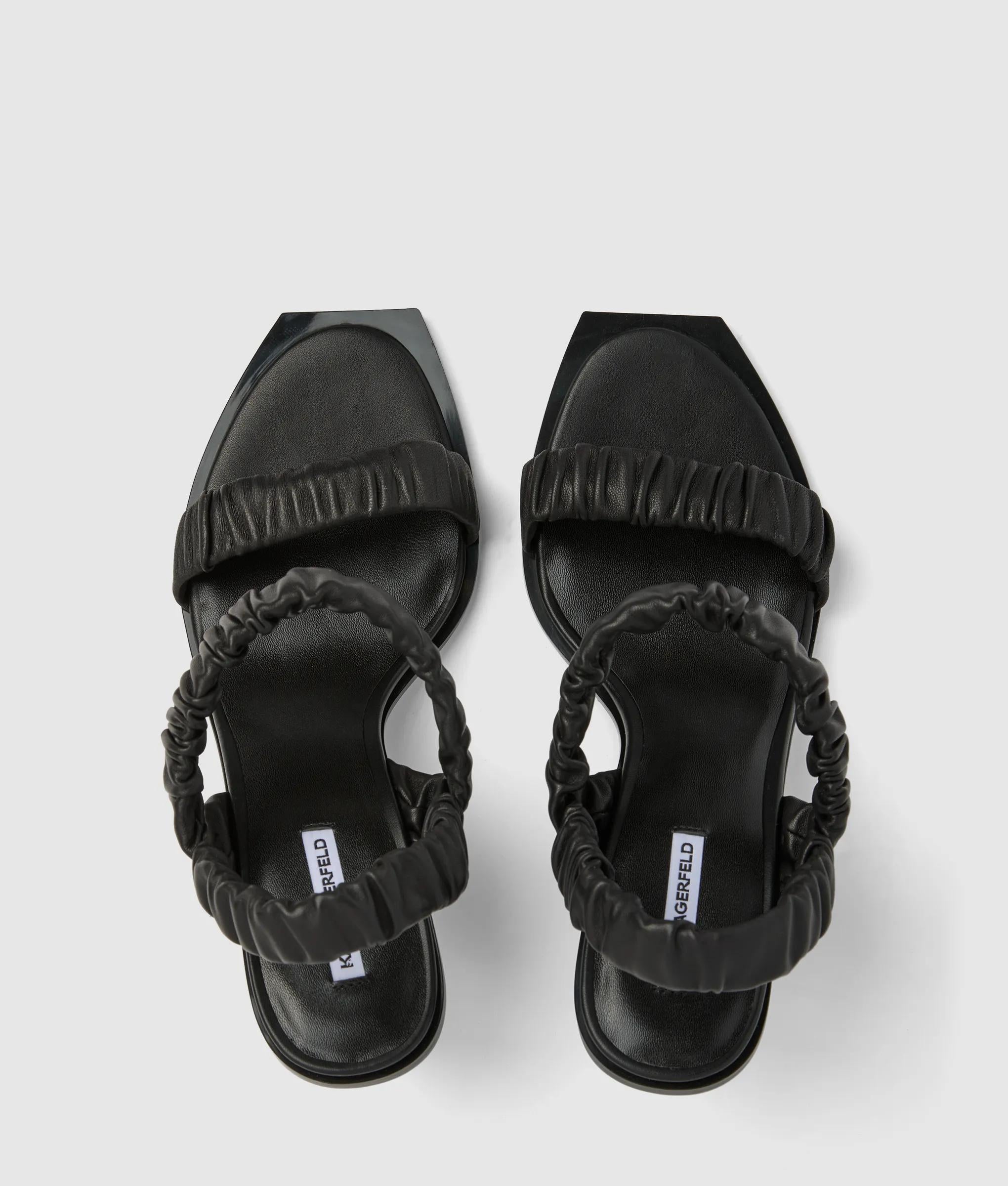 Ikon NFT slingbacks met hak