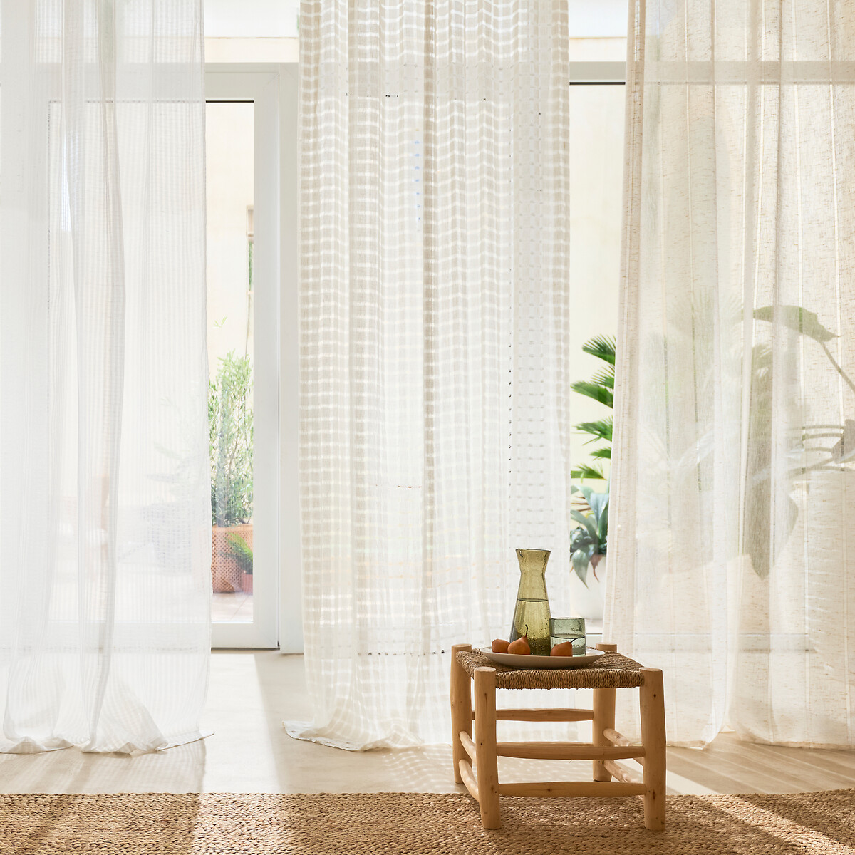 LA REDOUTE INTERIEURS<br>Cortina de vidro com ilhós, em poliéster e linho, Mercy