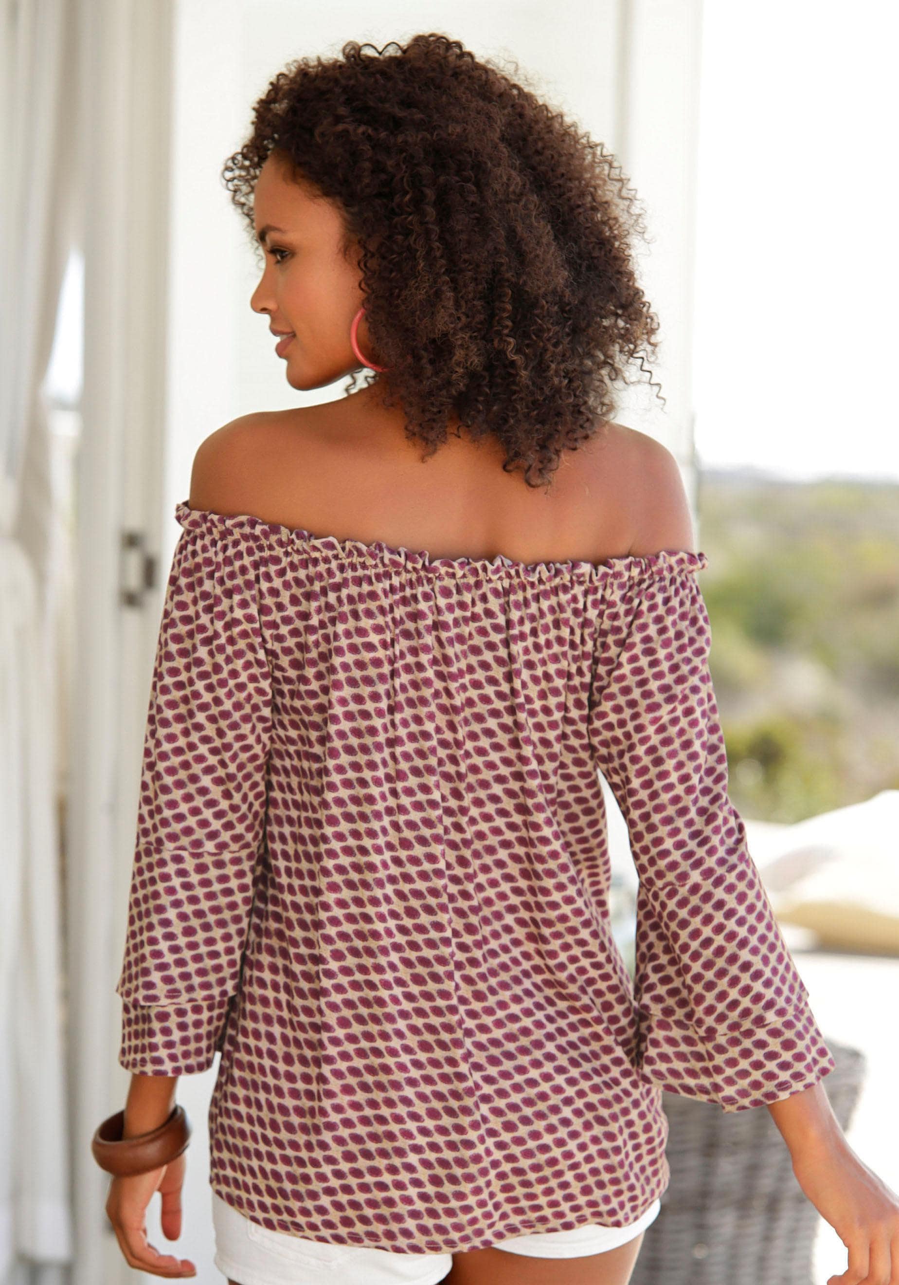 LASCANA Carmenbluse , mit Punkteprint, Damenbluse, schulterfrei, casual