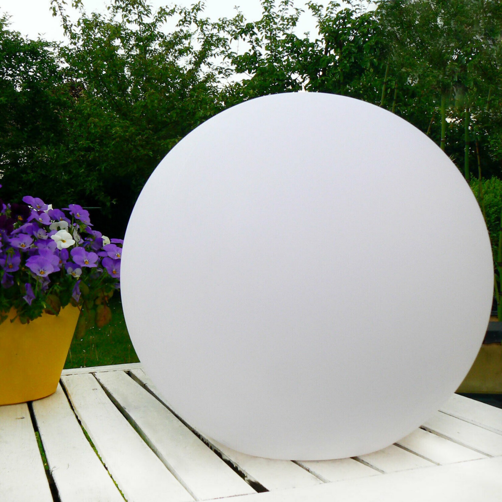 Ø 30cm LED Solarlampe Solarleuchte IP54 mit Farbwechsel, Lichtsensor, Erdspieß