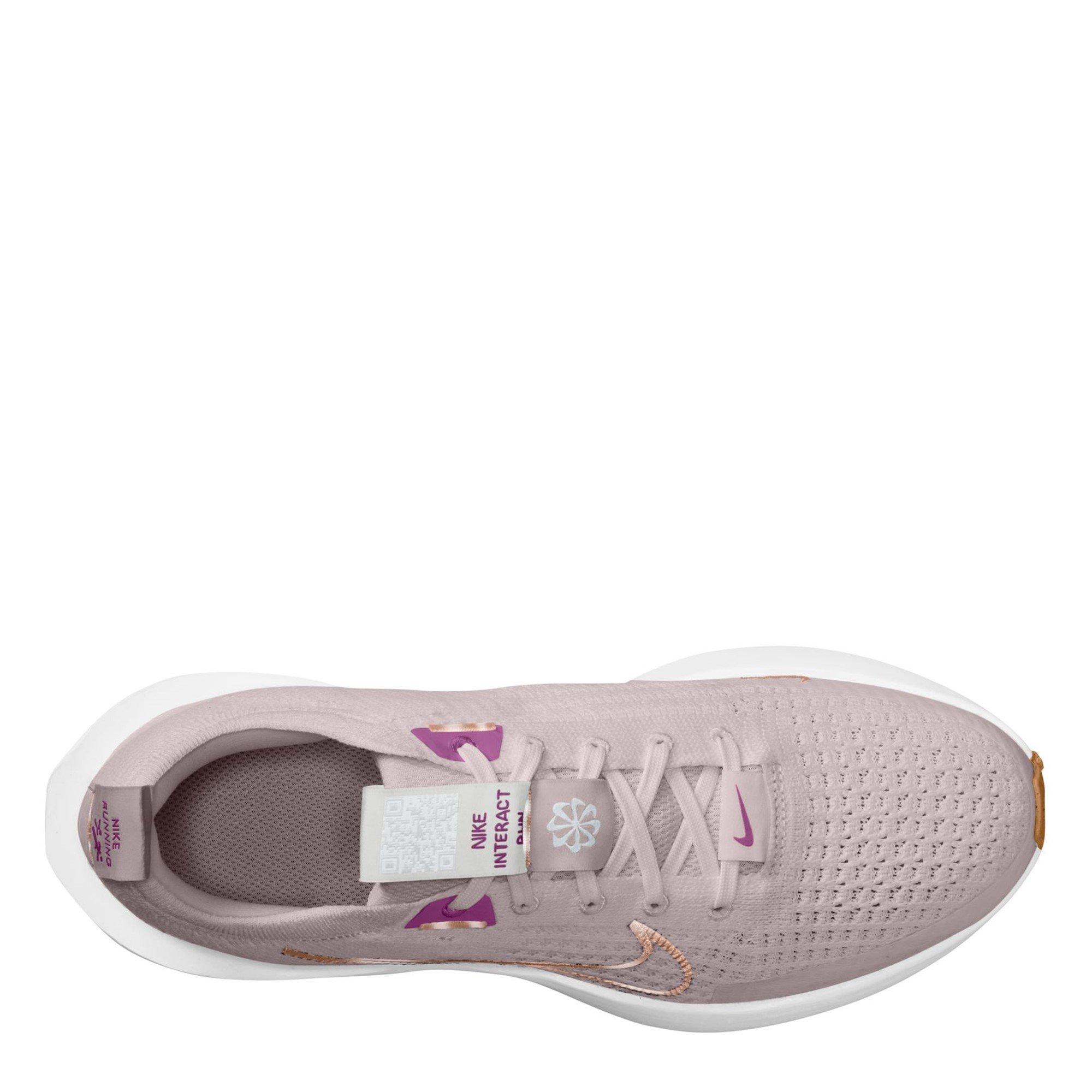 Nike Interact Run Womens Running Shoes