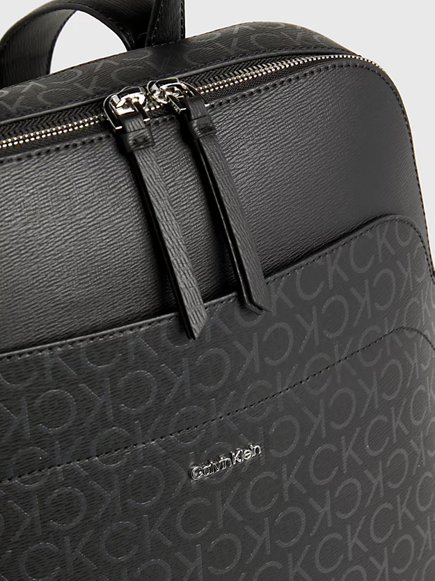 Mochila executiva com logotipo