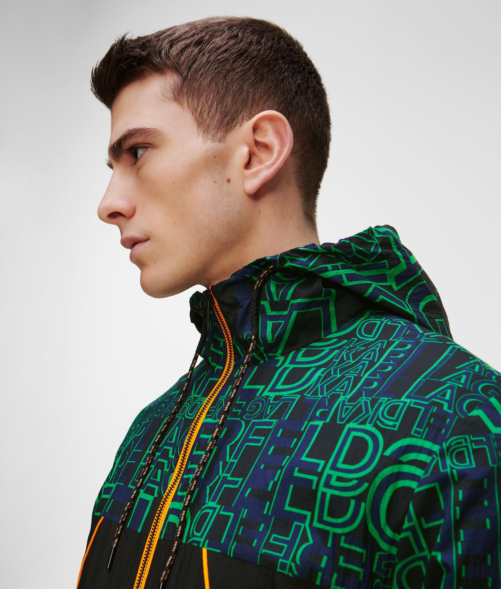 PARKA TRANFORMABLE RUE ST-GUILLAUME