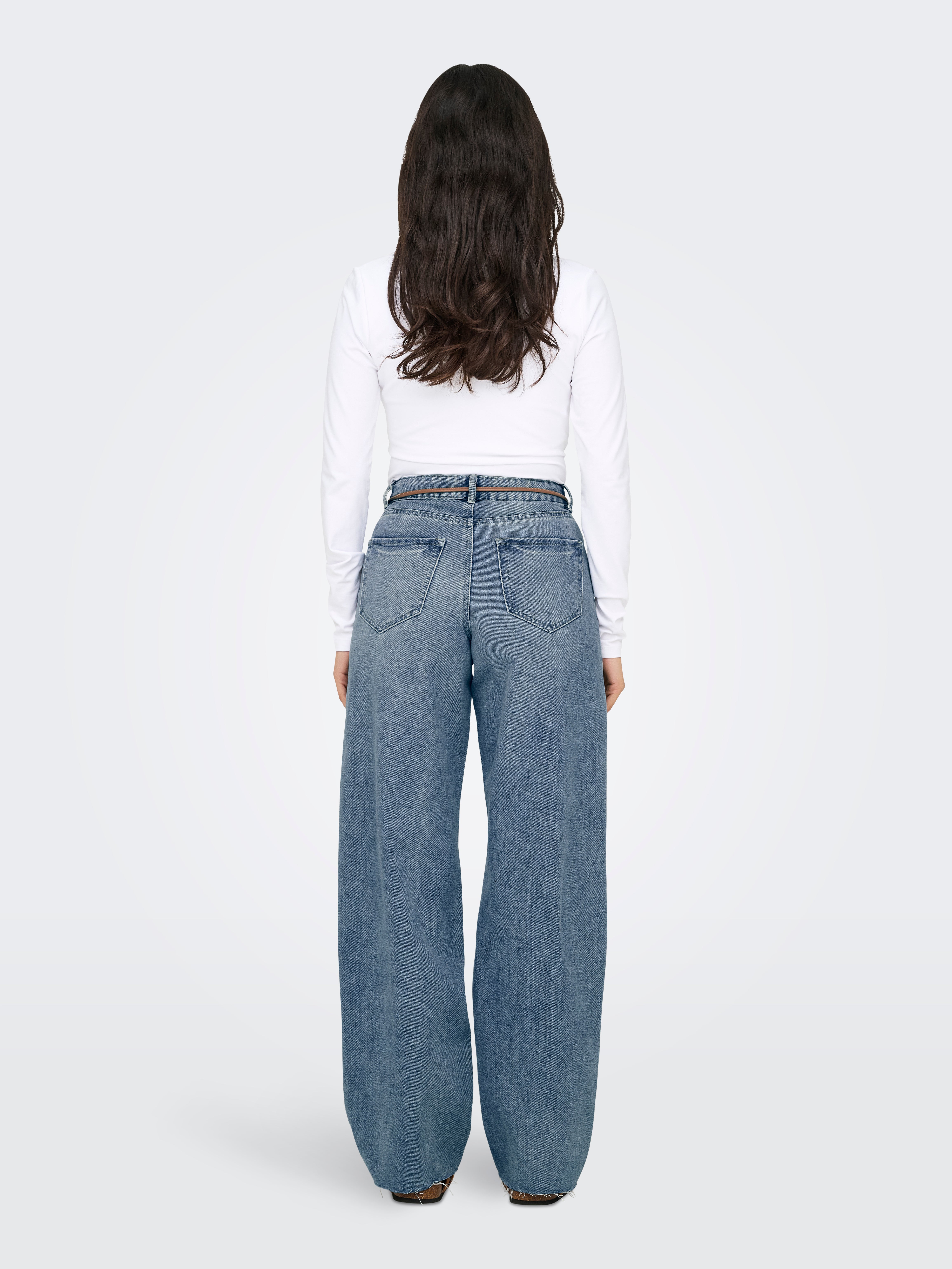 ONLRITA Mittlere Taille Locker geschnitten Jeans Medium Blue Denim