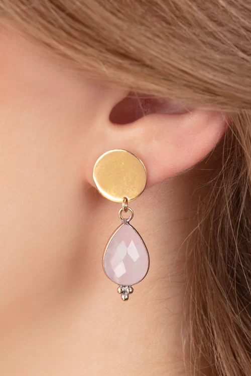 Very Cherry Drop Stud oorbellen in goud en rozenkwarts roze