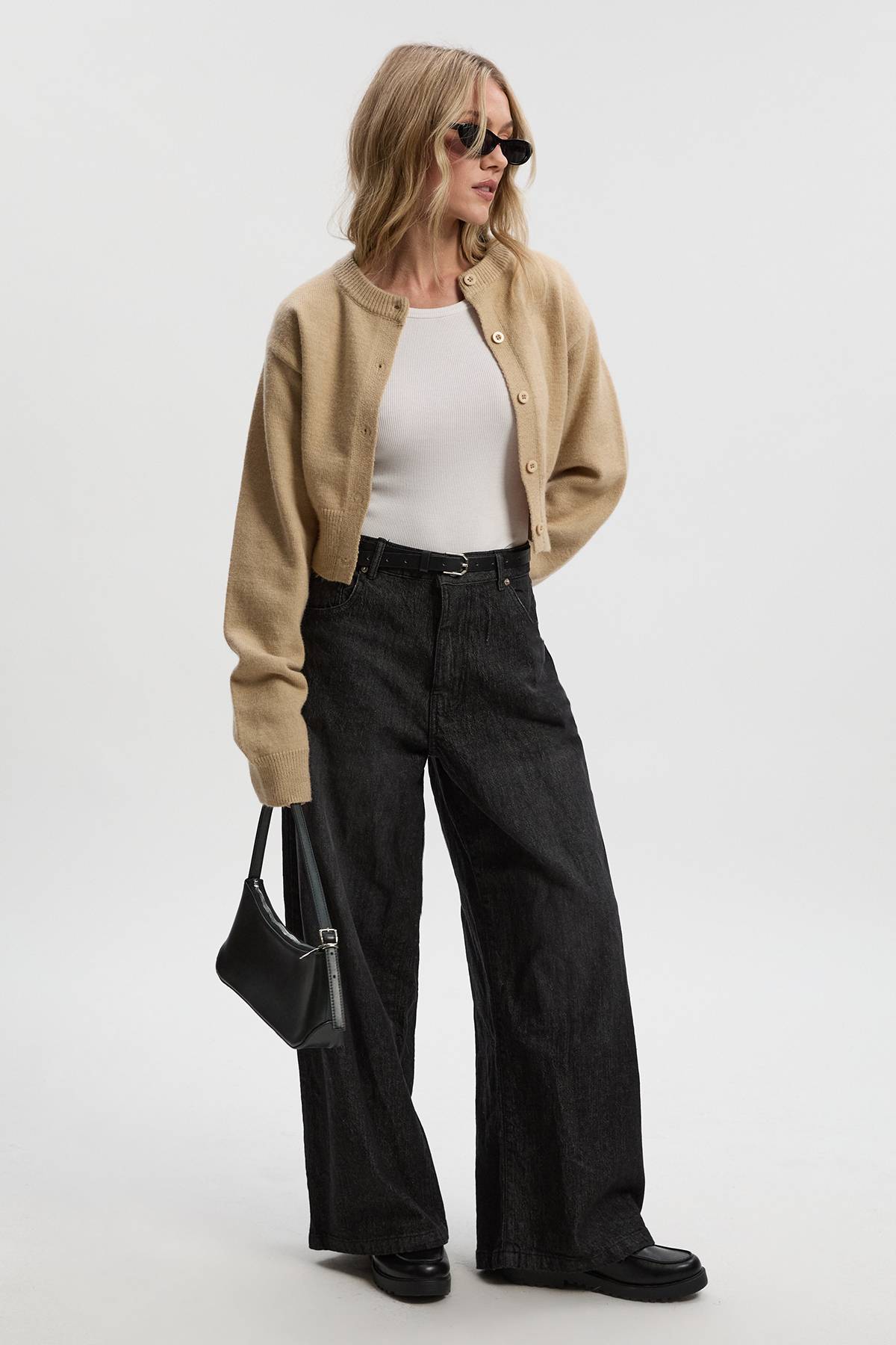 boohoo Jean Basique Petite Super Jambe Évasée