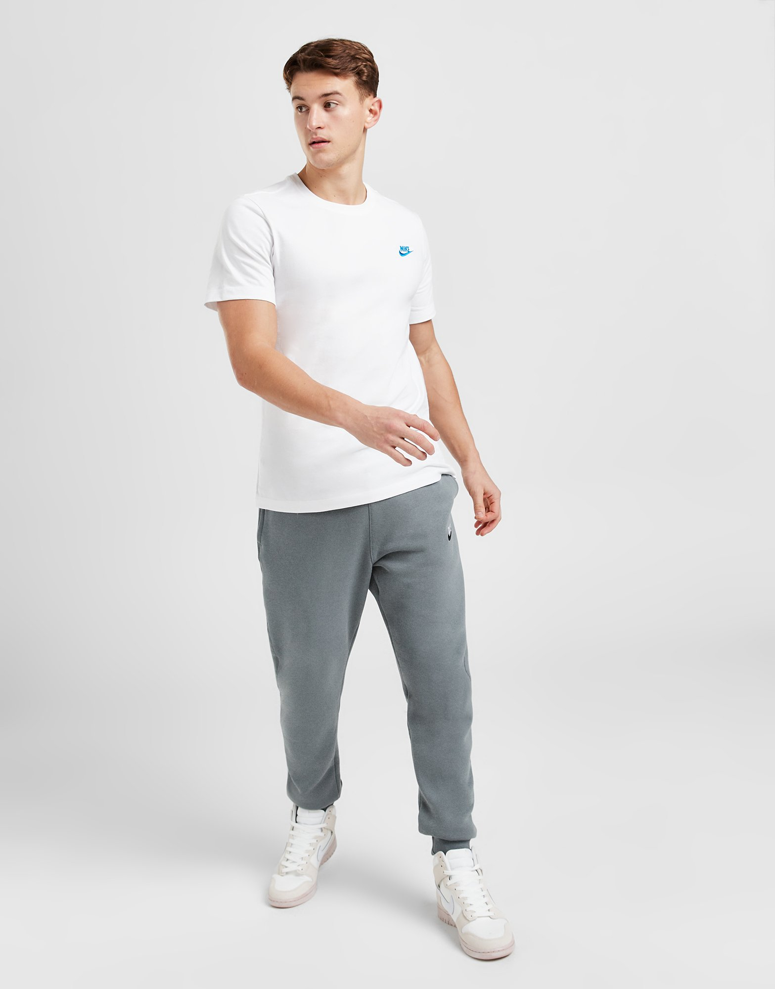 Nike T-Shirt Sportswear Club