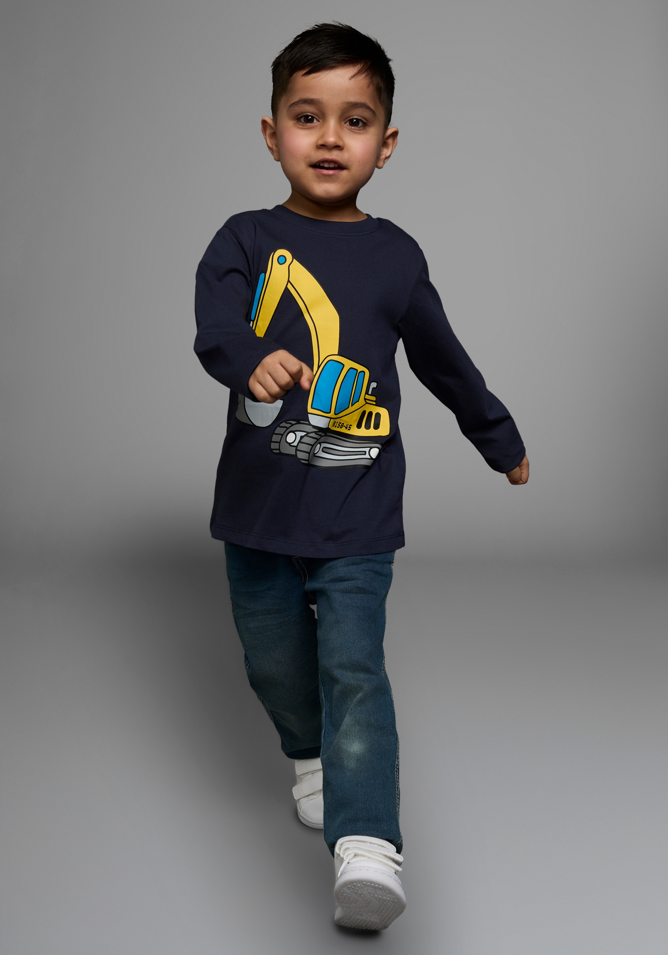 KIDSWORLD Langarmshirt »HUND MIT BAGGER«, Langarm,  Basic-Passform,  mit stylischem Druck,  Rundhalsausschnitt