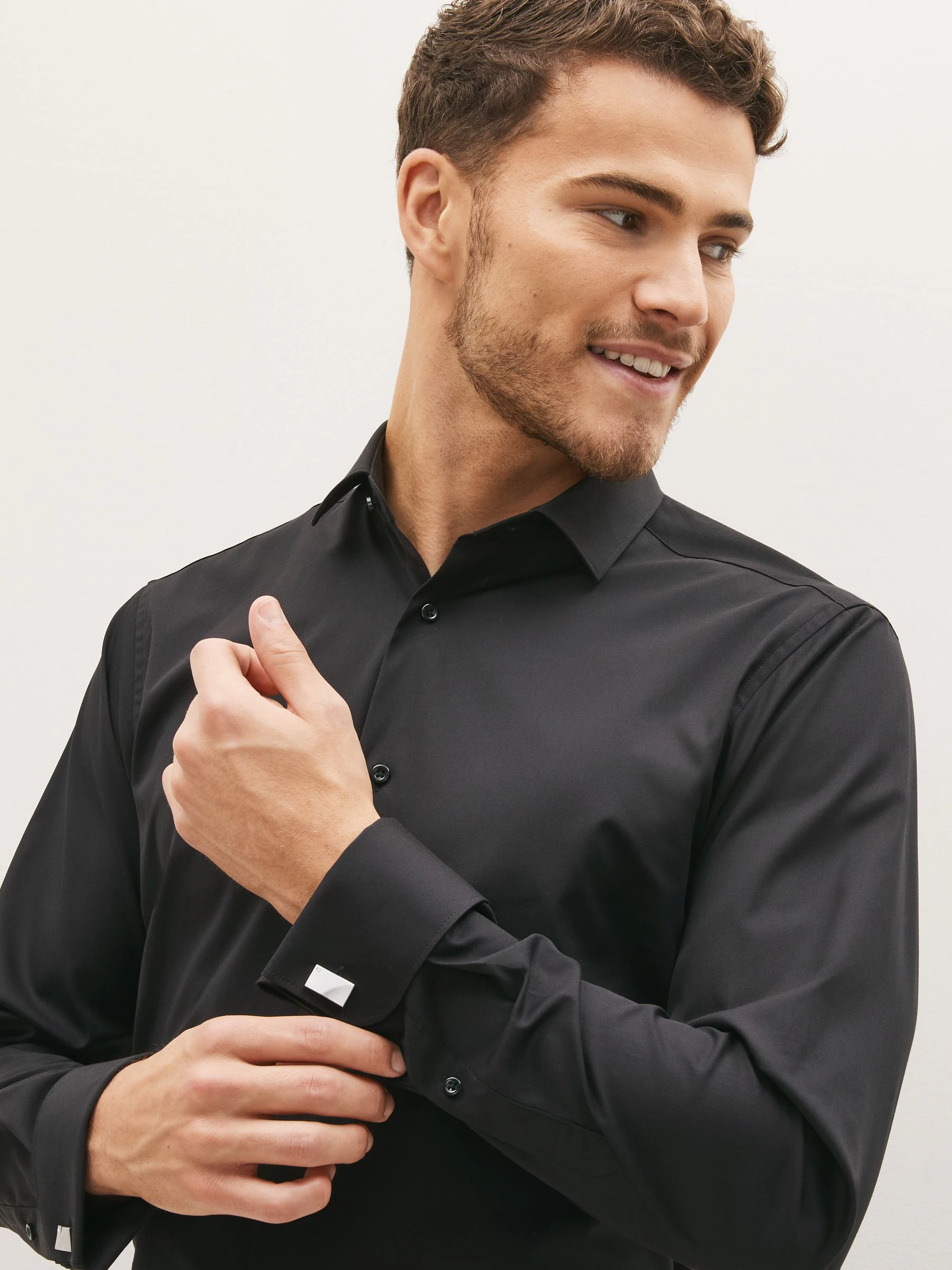 Zwart - Slim Fit - Strijkvrij net overhemd met dubbele manchet