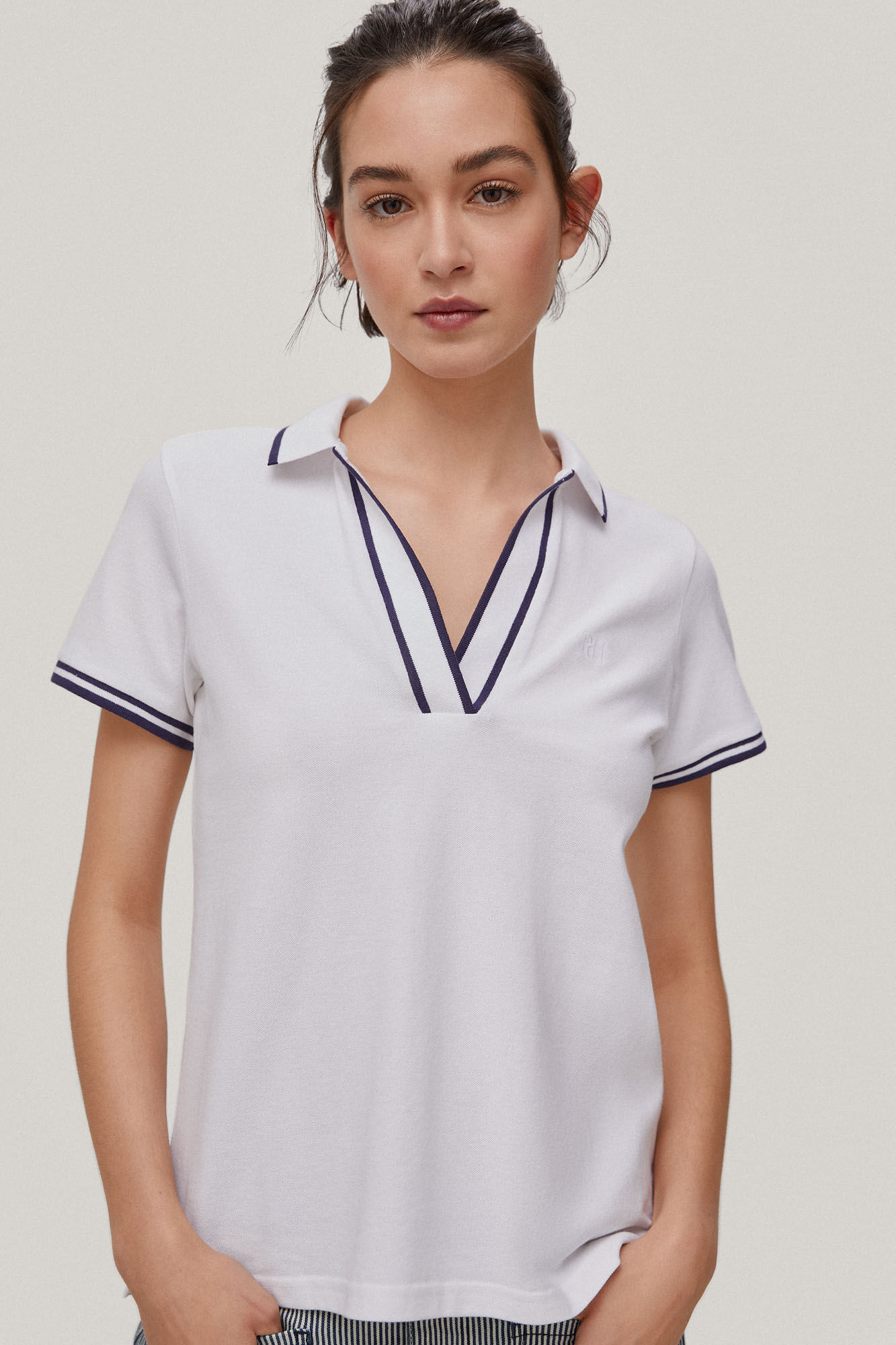 Camisa polo de manga curta com decote profundo - Branco-creme