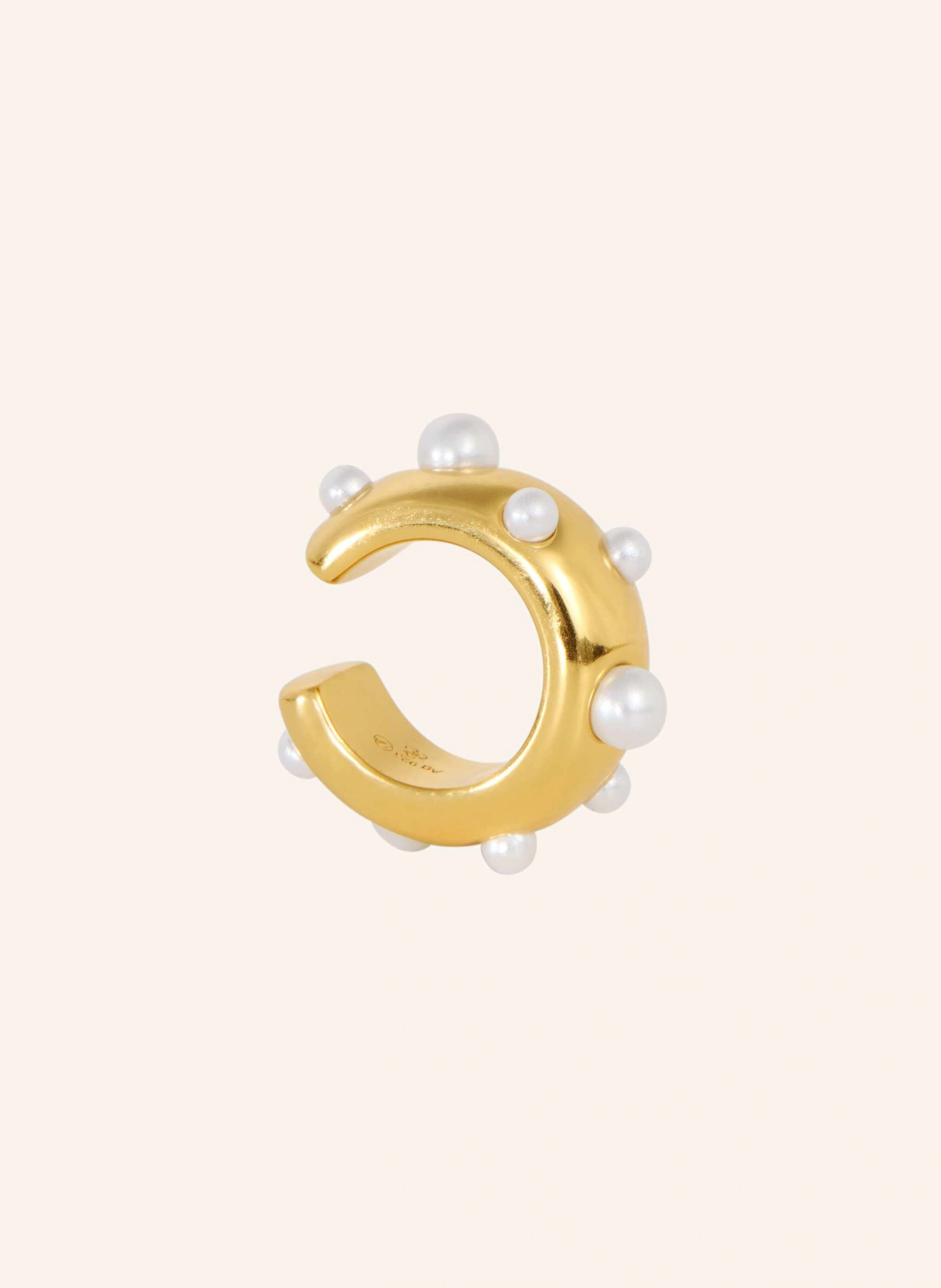 Pompidou Earcuff BUBBLE PEARLS by GLAMBOU