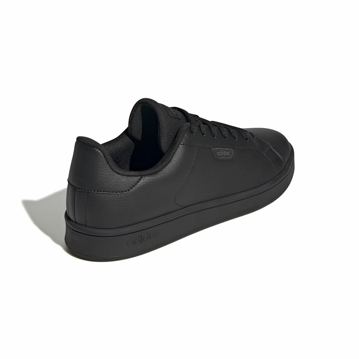 ADIDAS ROUPAS ESPORTIVAS<br>Tênis Urban Court