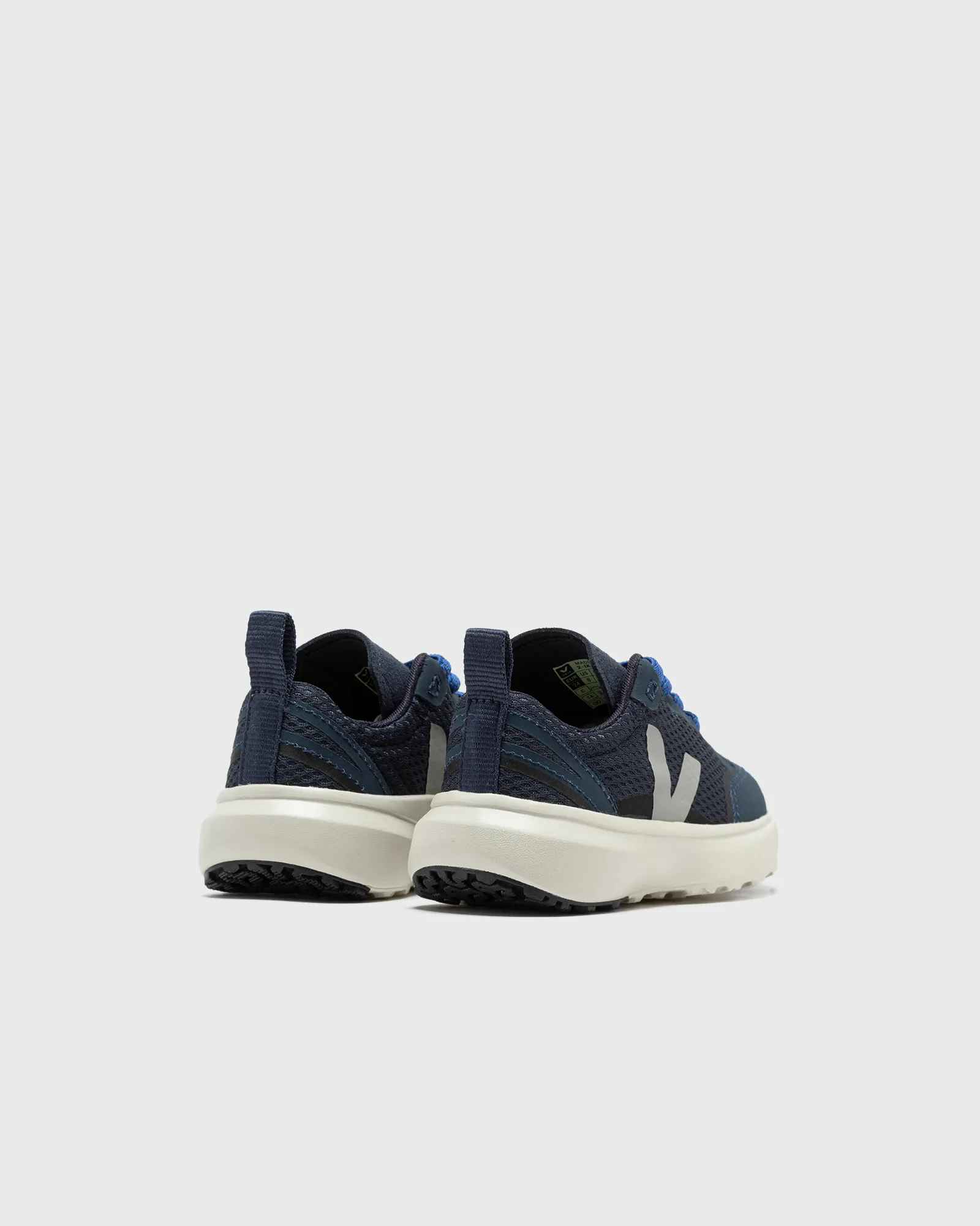 Veja SMALL CANARY LGHT ALV