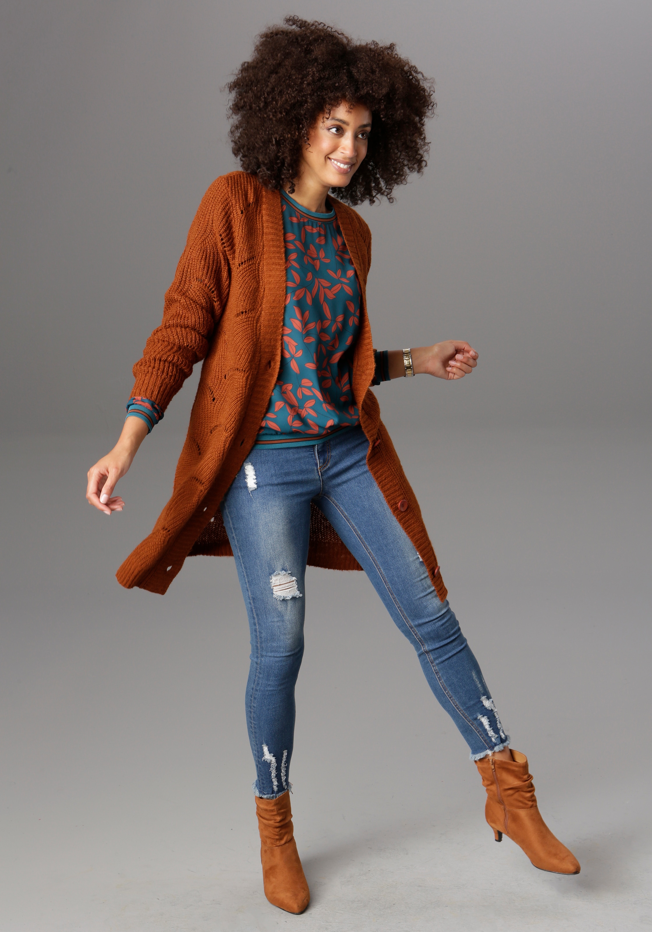 Aniston SELECTED Longstrickjacke , mit Lochstrick-Muster