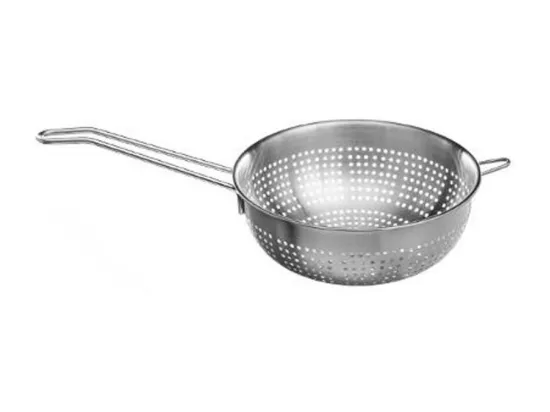 Passoire à Manche en Inox 19cm Argent