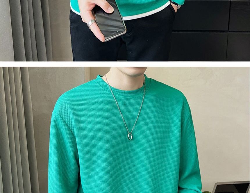 Ninine - Mock Two-Piece Crew Neck Lettering Applique Two-Tone Sweatshirt