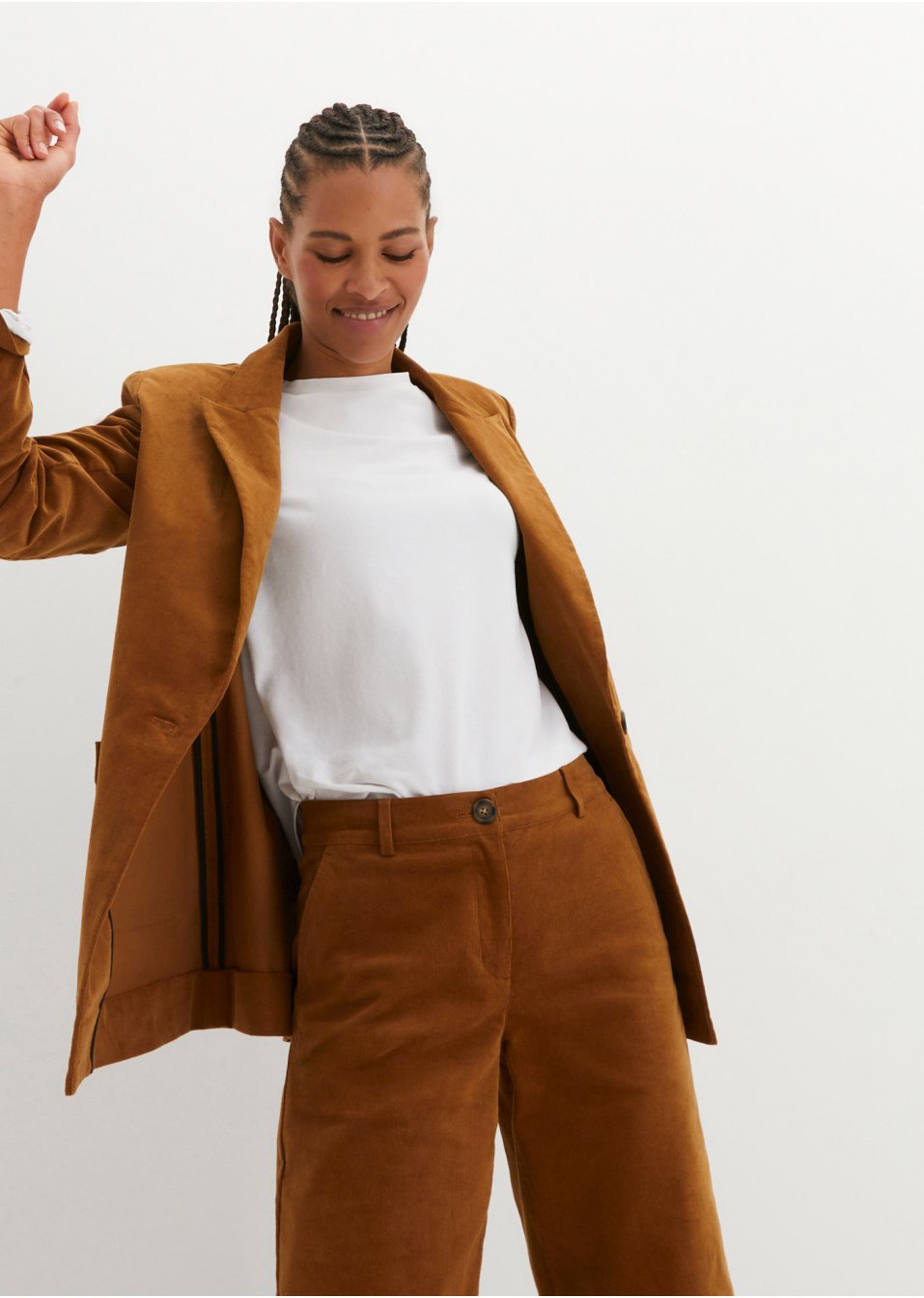 Pantalon velours côtelé style Marlène