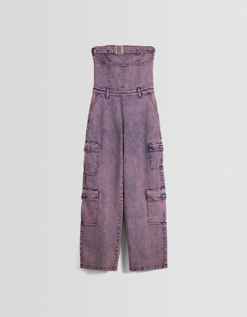 macacão cargo bandeau em denim tingido
