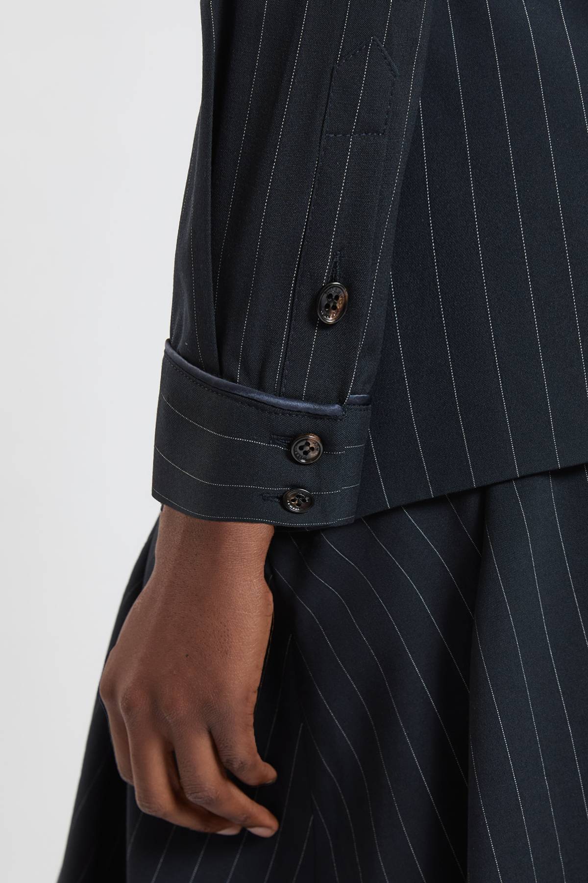KarenMillen Robe Maxi Cintrée À Rayures Tennis Avec Col Chemisier