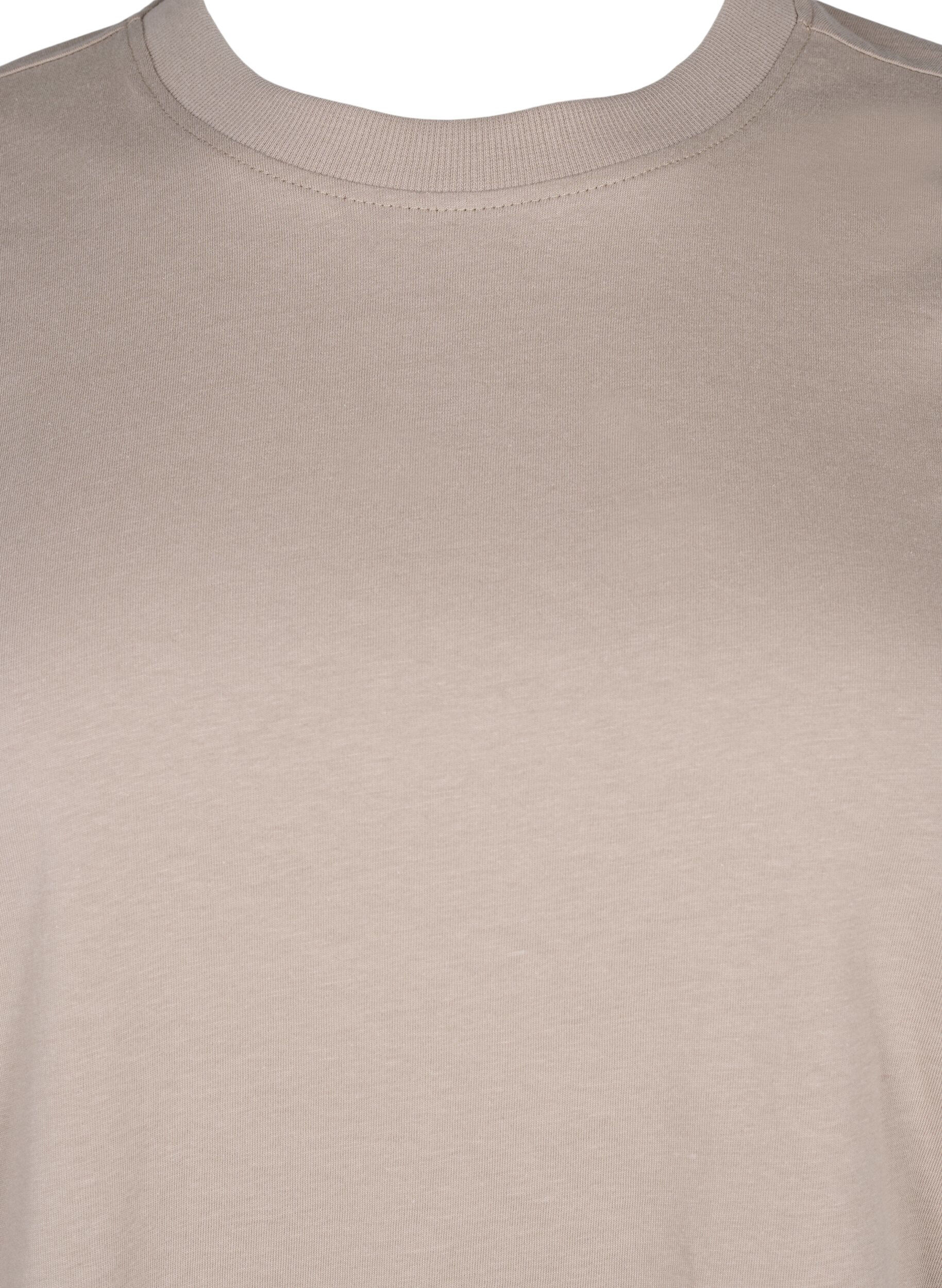 Basis t-shirt i bomuld med rund hals