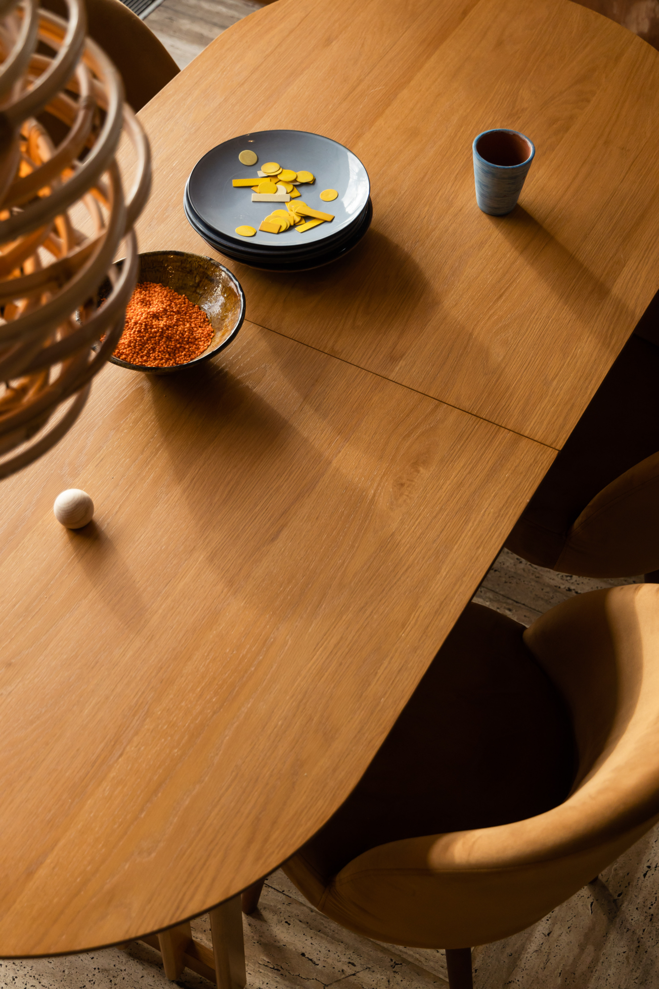 Eettafel Barlet ovaal uitschuifbaar eiken 200-240 X 90 cm