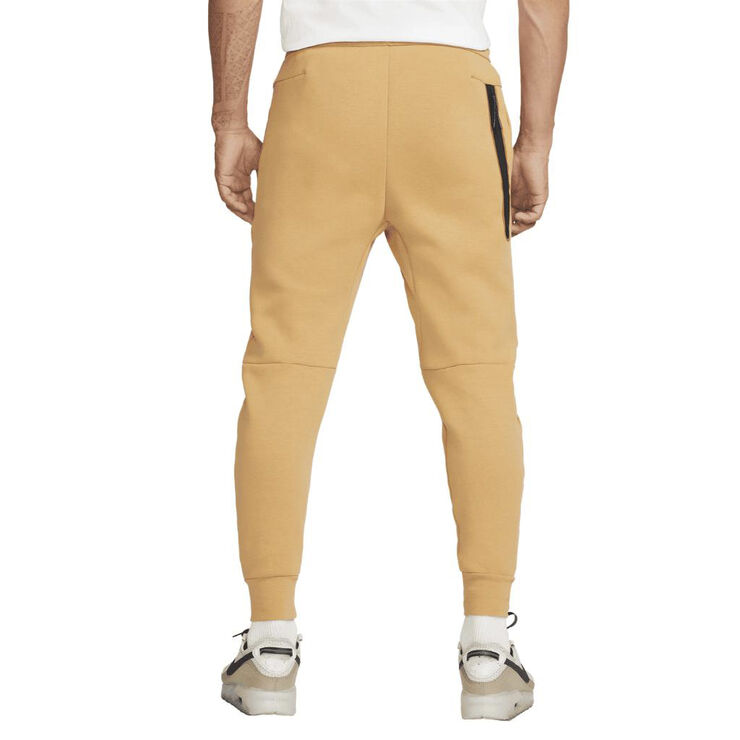 Nike sportswear tech fleece pants Elemental gold/sail
