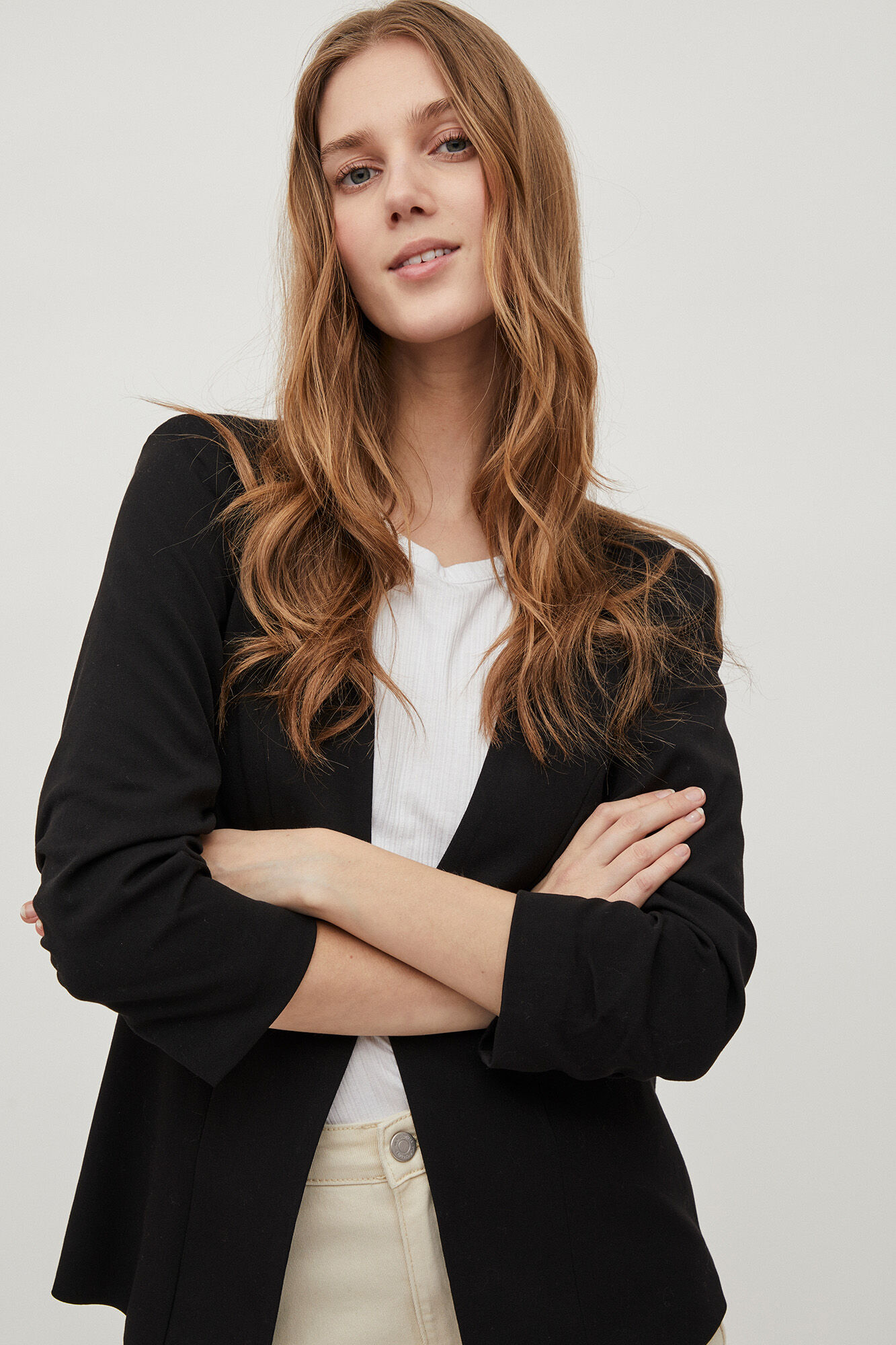 Blazer Vila com mangas franzidas - Preto