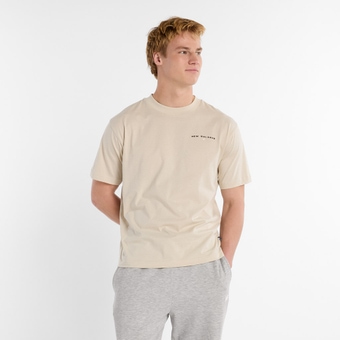 New Balance Reimagined Graphic T-Shirt Twf Herren