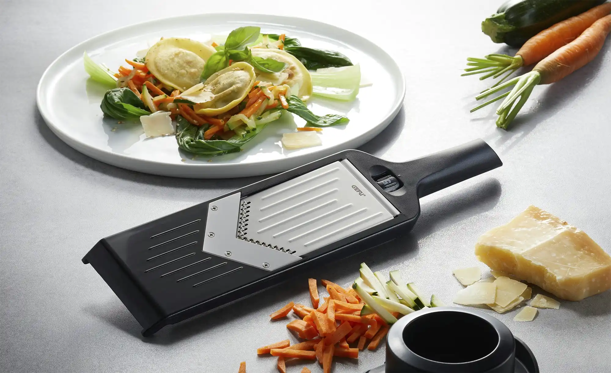 Gefu V-Hobel Julienne Violi 2.0