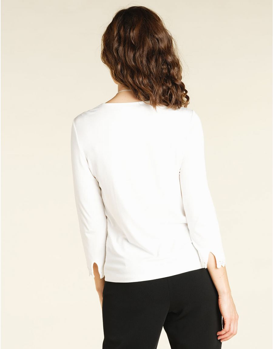 Top blanc en dentelle