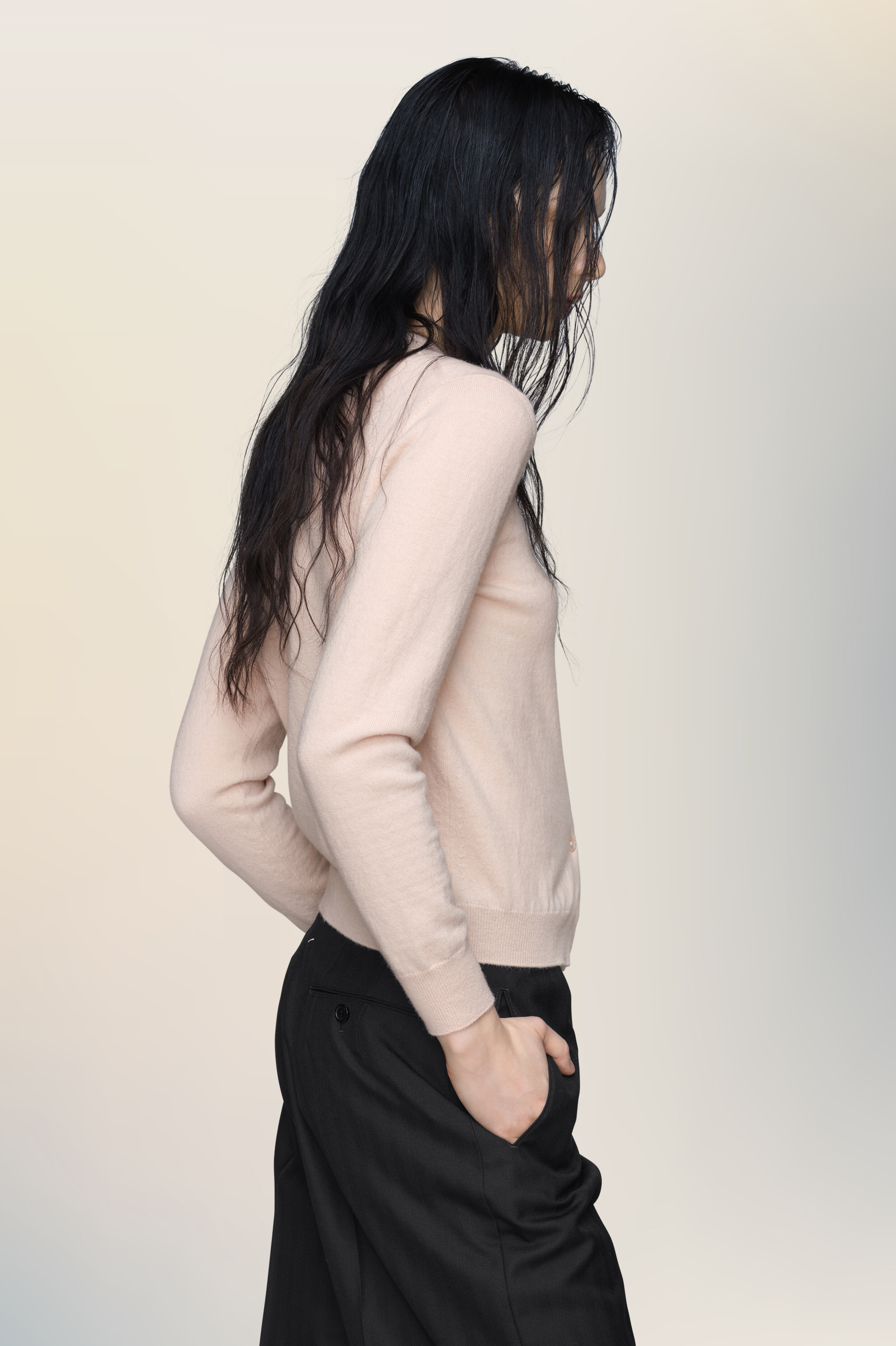 Cardigan léger rose en laine pour femme