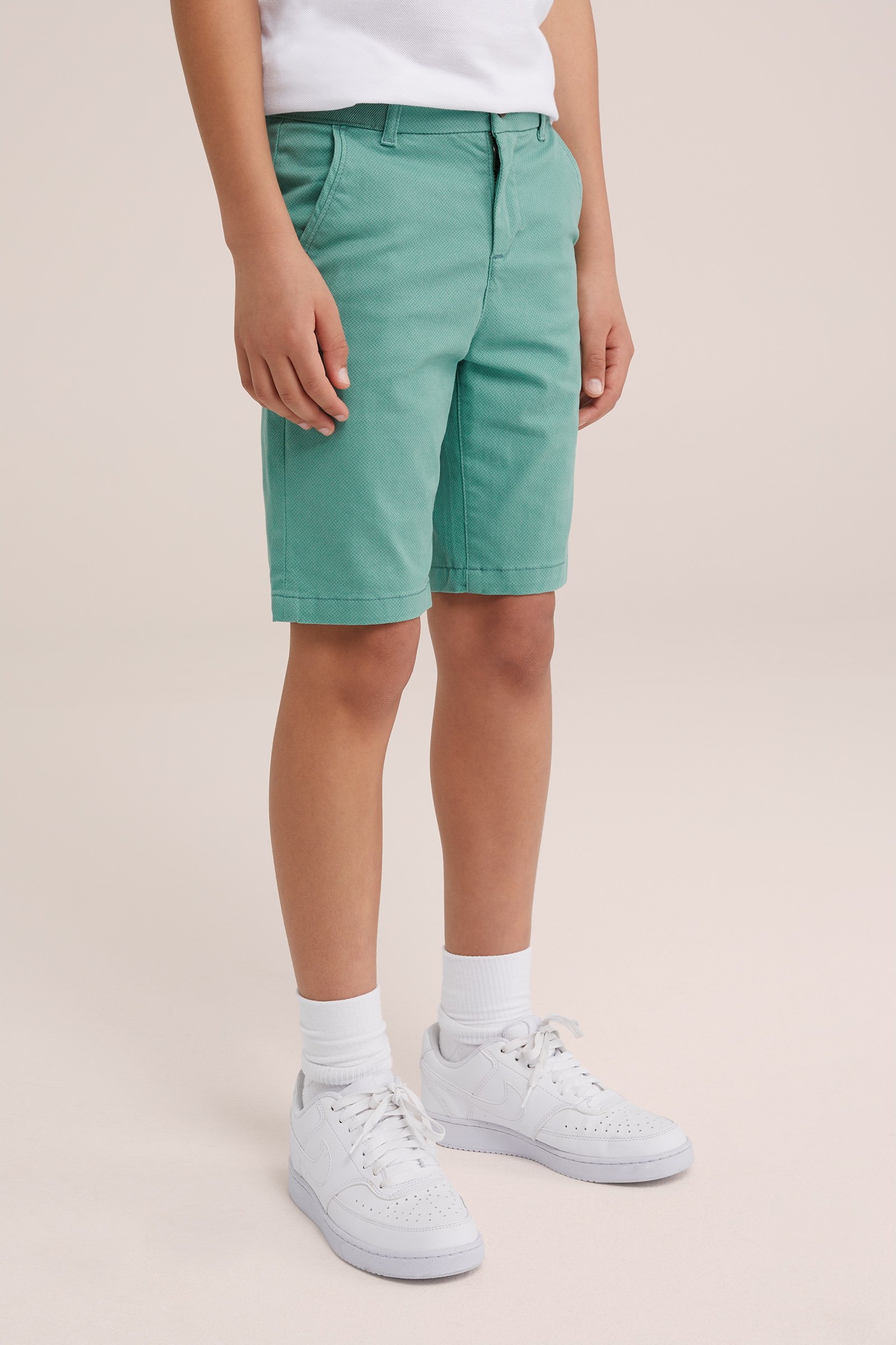 Jongens slim fit chinoshort met dessin WE Fashion Mintgroen