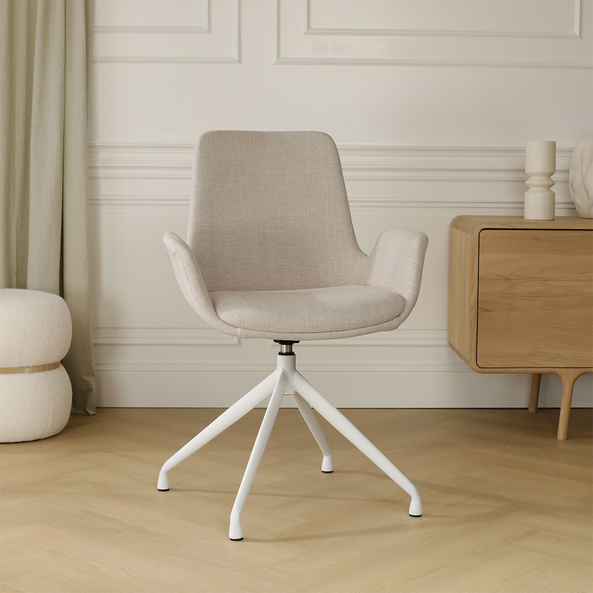 Eetkamerstoel Nola-Eef beige draaibaar - wit onderstel
