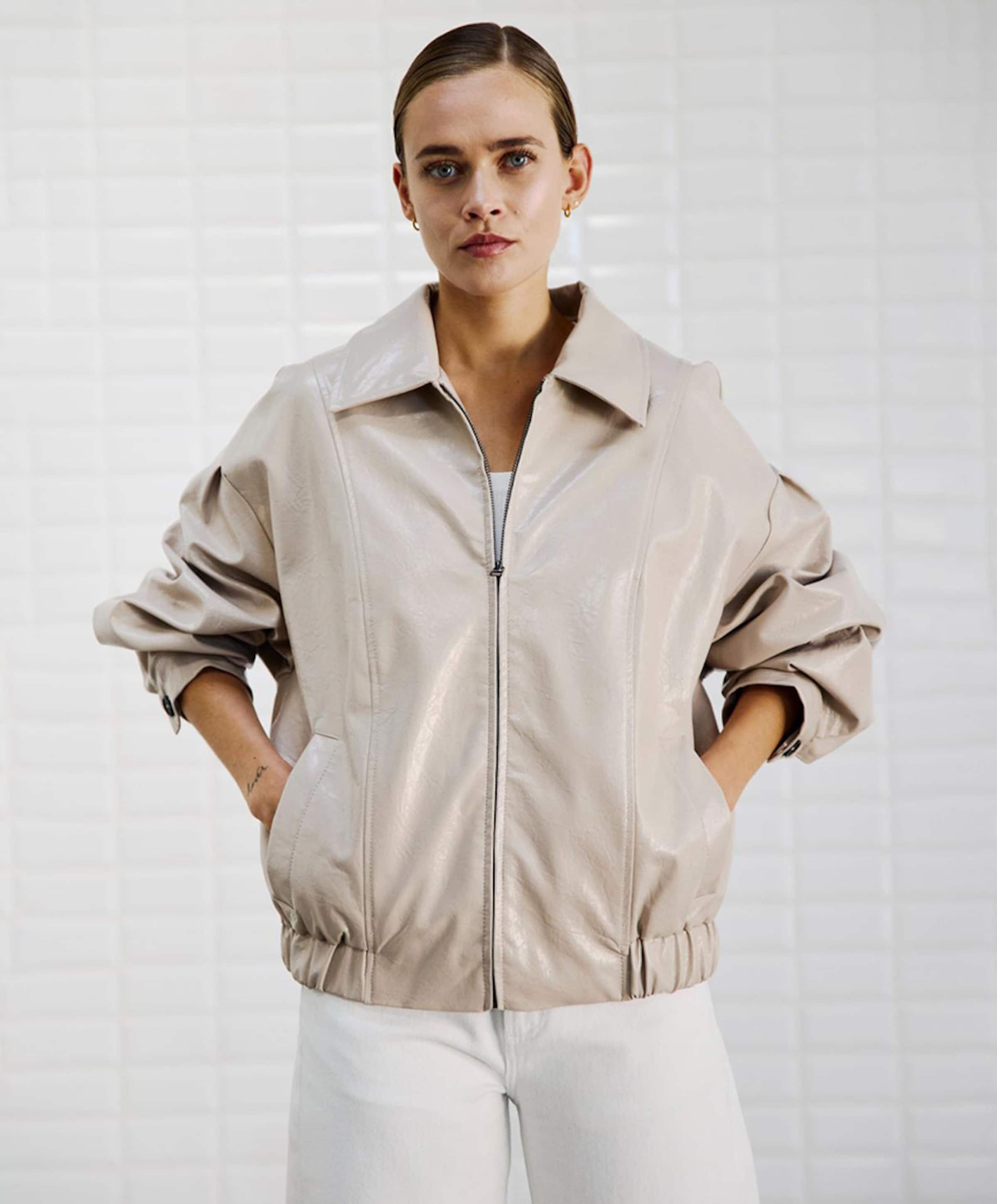 WithBlack Dames jas beige