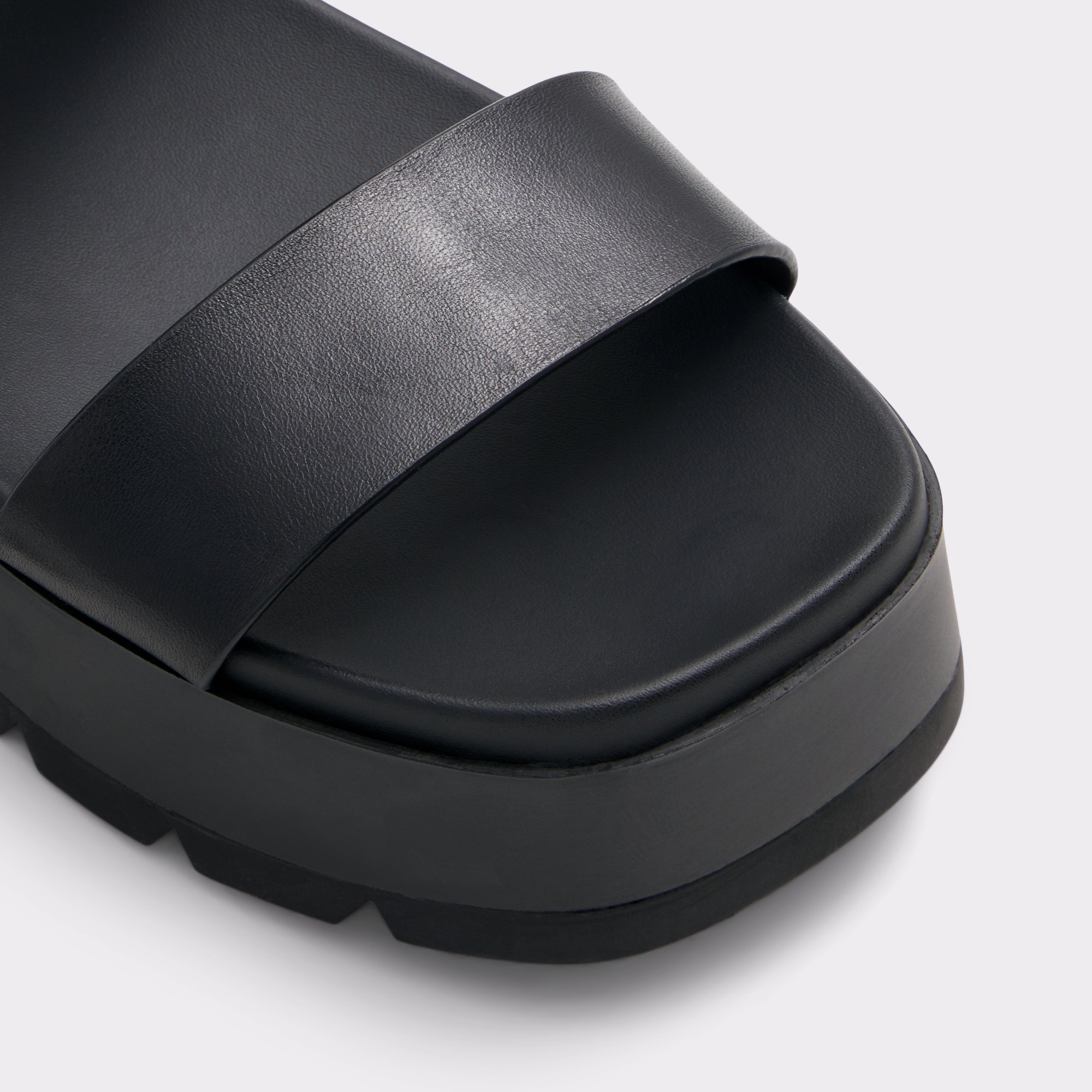 Thila Black Women Platform sandals