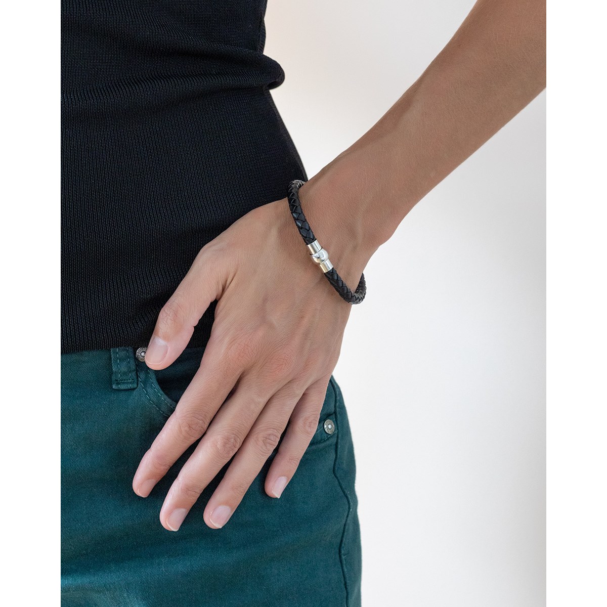 Bracelet acier avec cuir noir