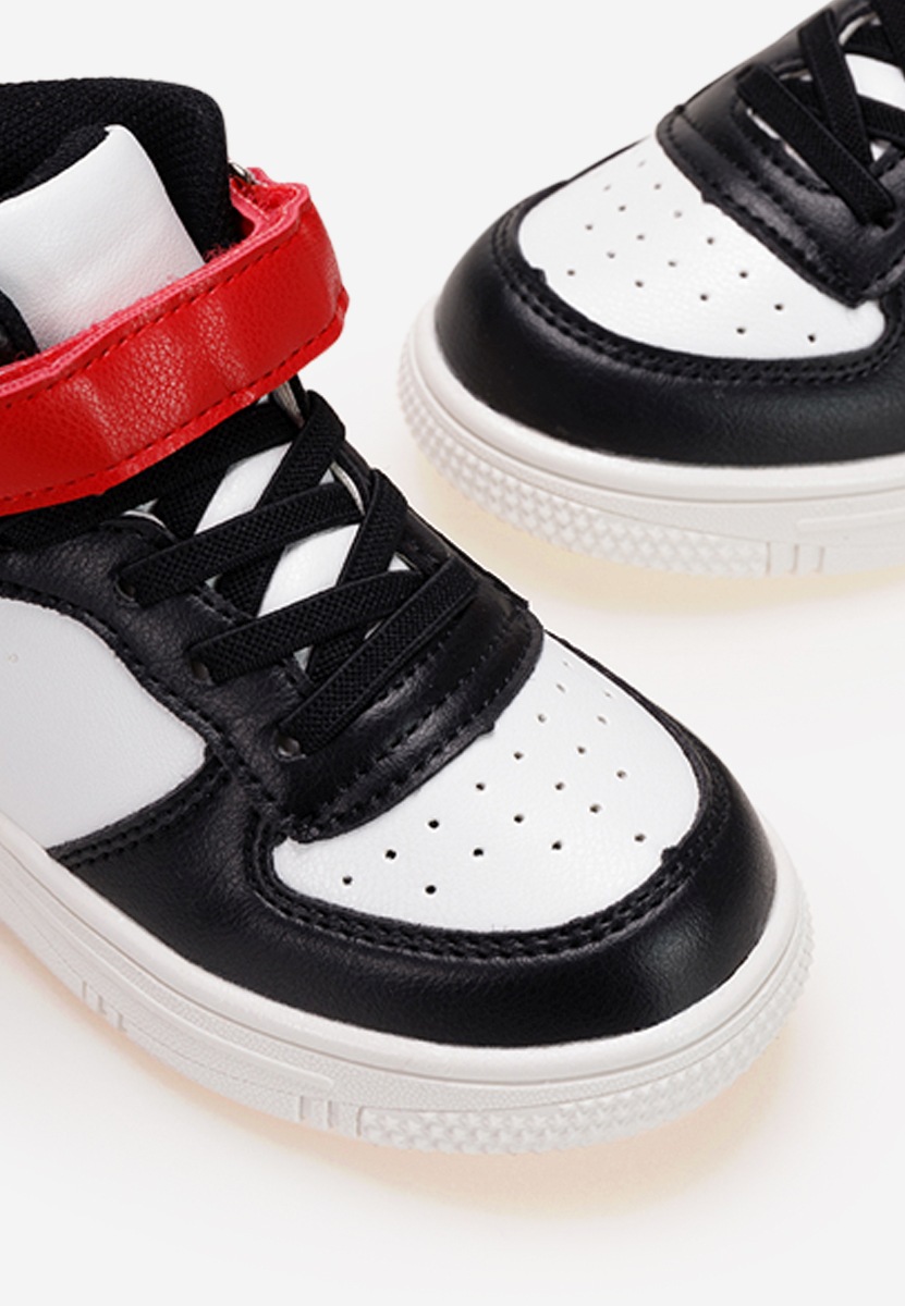 Baskets pour enfants noirs Giants A V2