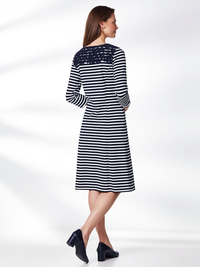 Jerseykleid Spitzendekor