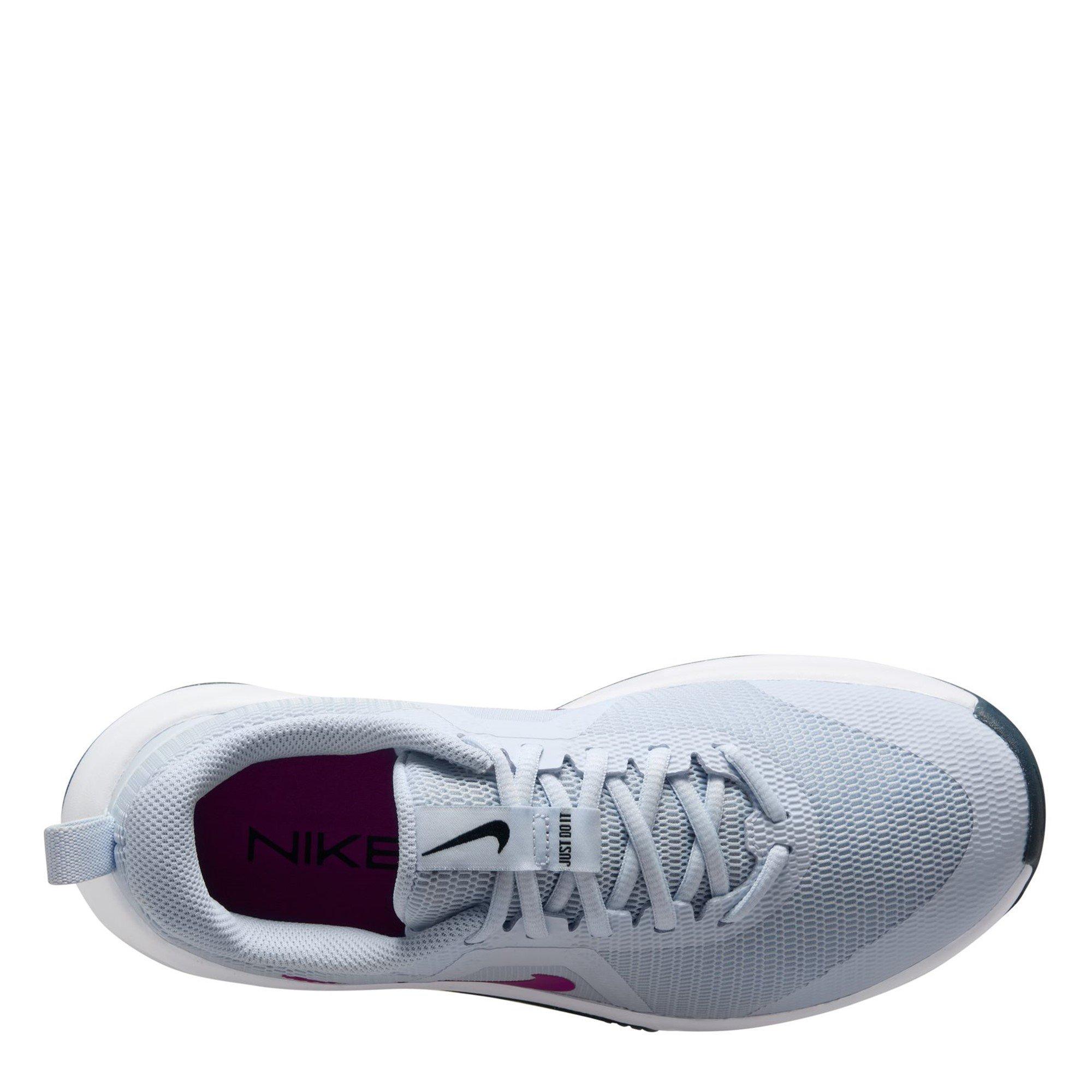 Nike MC Trainer 3 Womens Workout Shoes