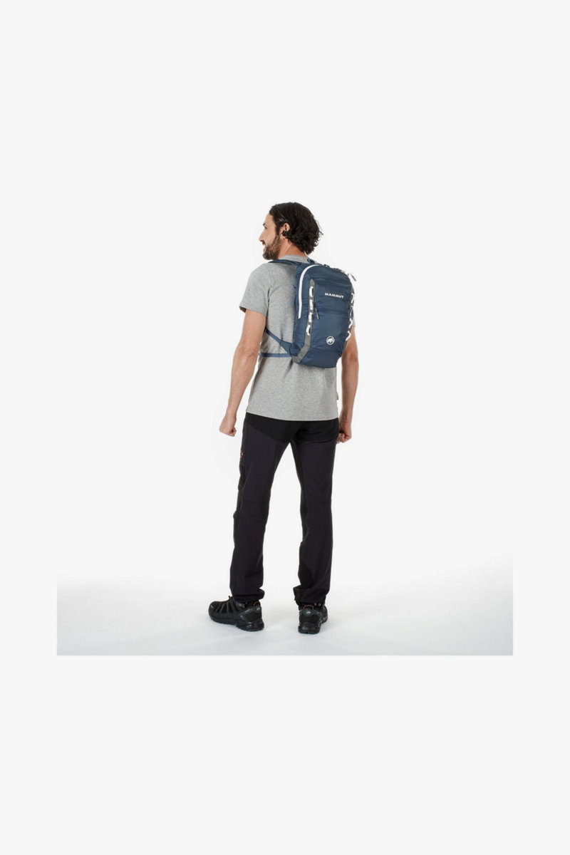 MAMMUT Neon Light 12 L Wanderrucksack