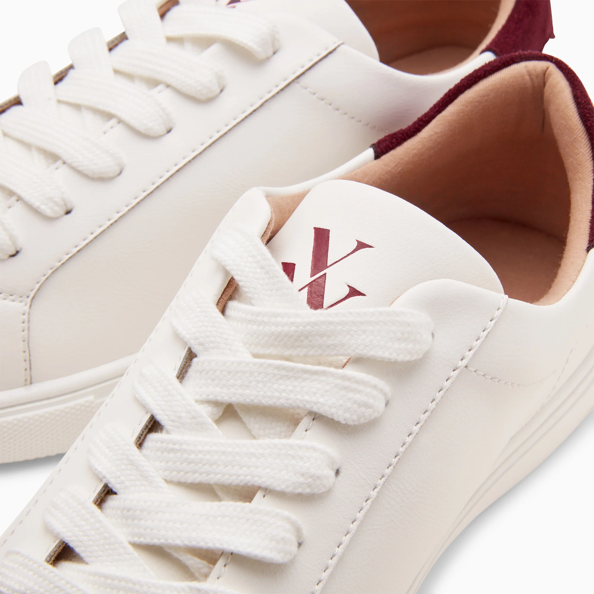 Sneakers-Baskets Steph blanc et prune à lacets