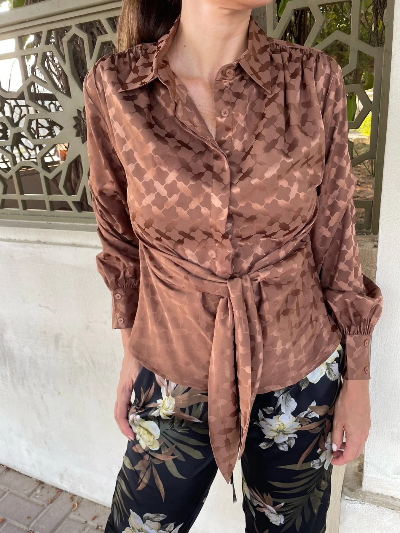 Karmamia Lee Shirt camel keffiyeh jacquard